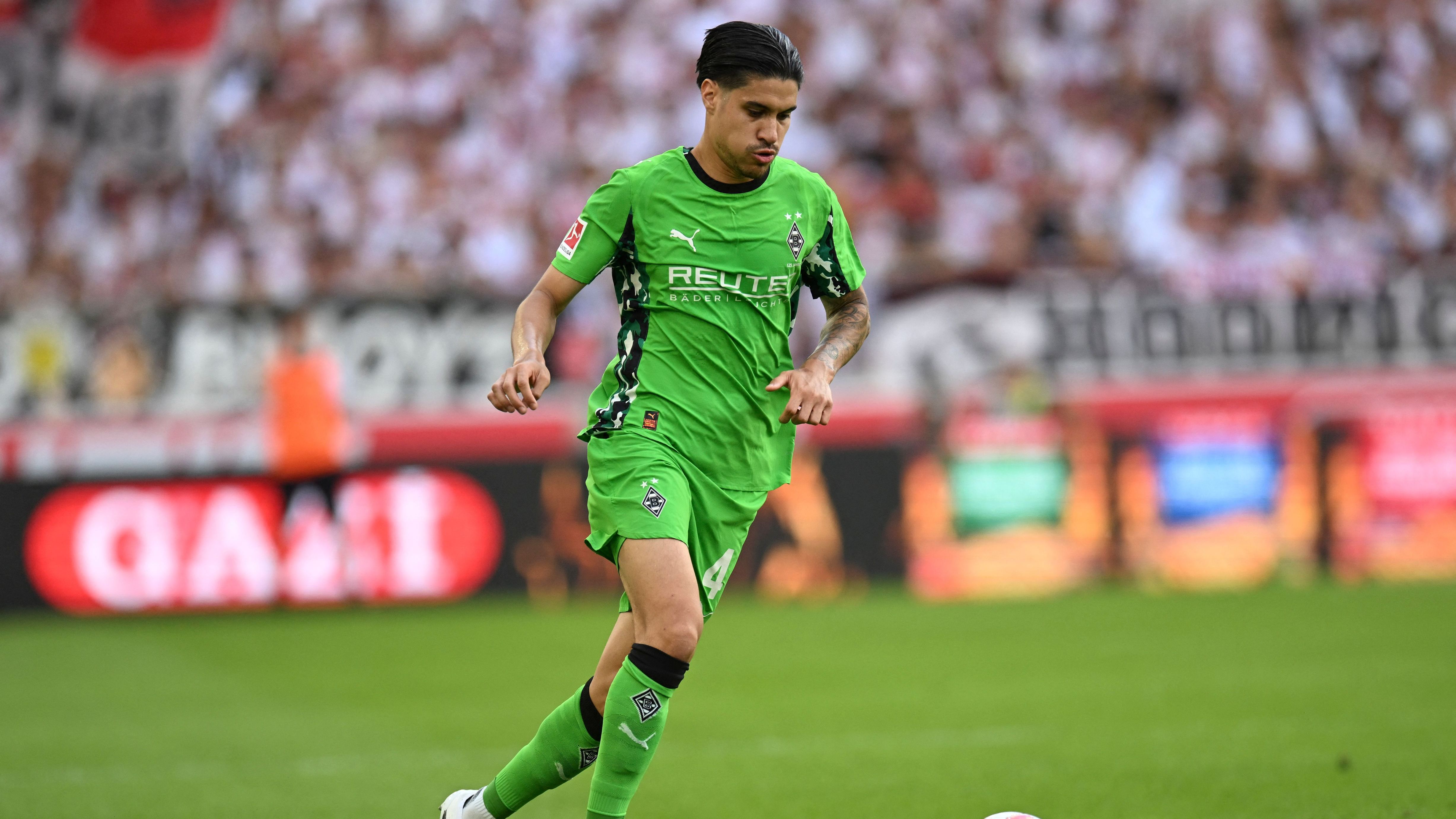 FBL-GER-BUNDESLIGA-STUTTGART-MOENCHENGLADBACH