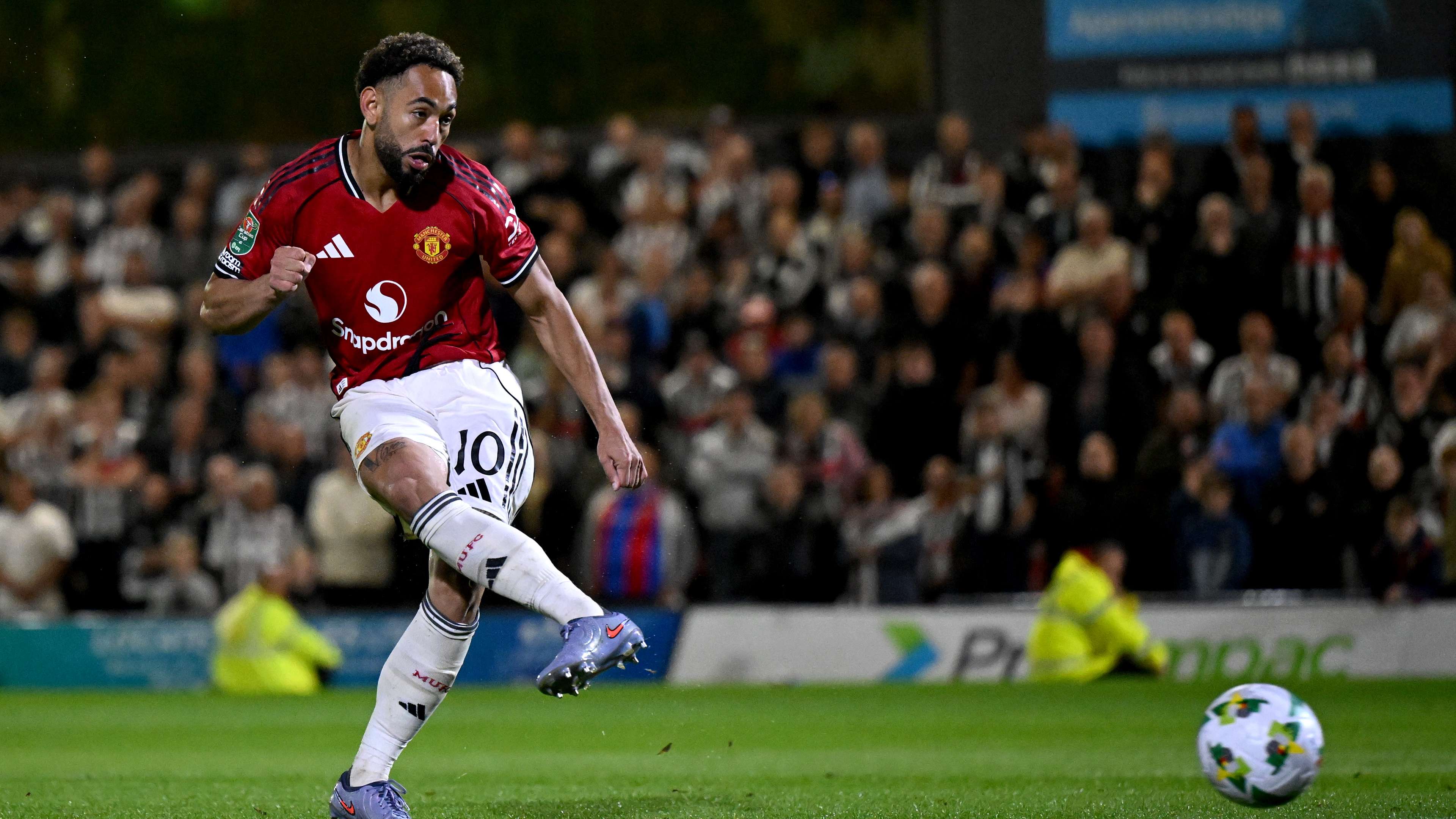 Grimsby Town v Manchester United - Carabao Cup Second Round