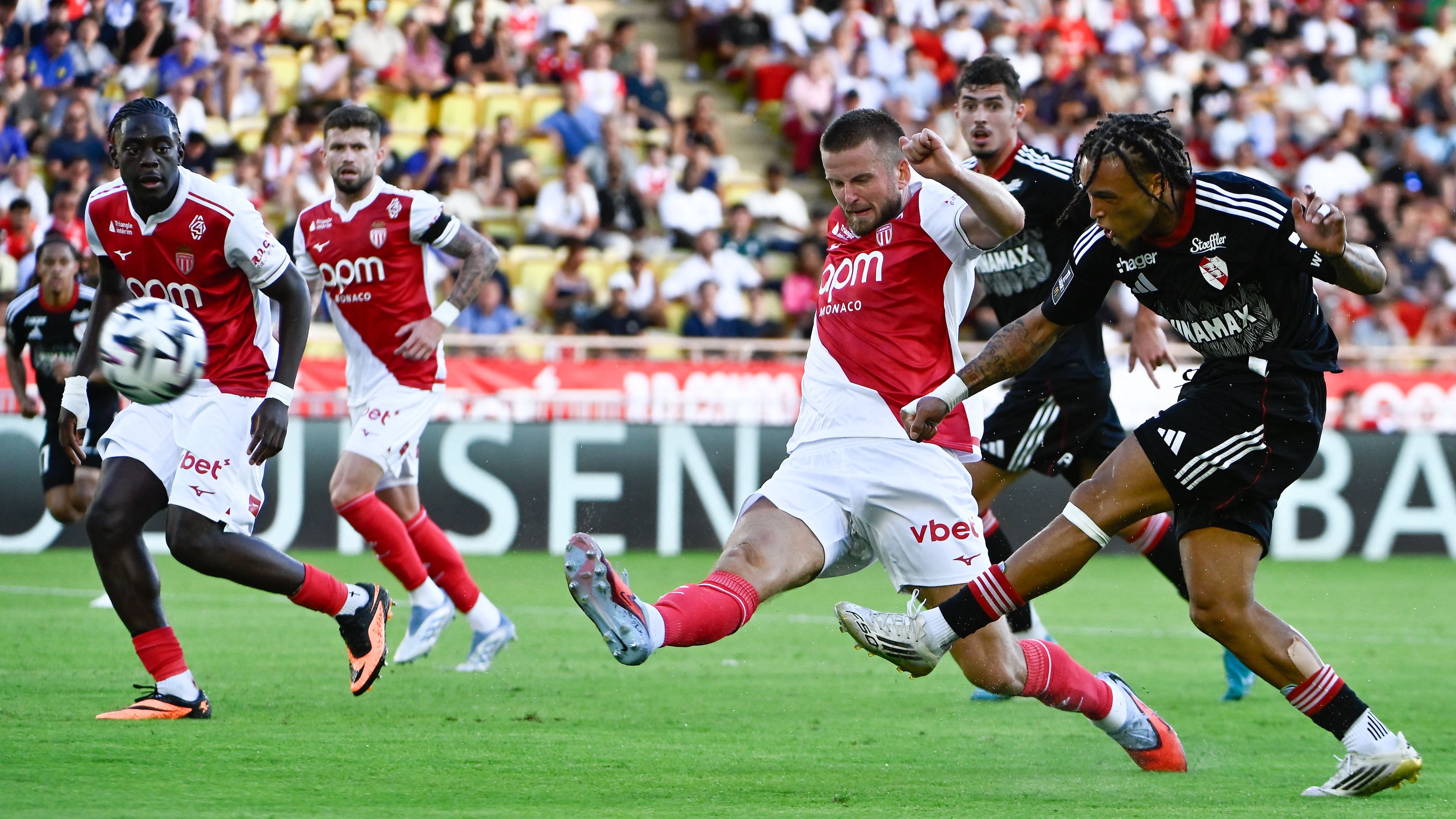 TOPSHOT-FBL-FRA-LIGUE1-MONACO-STRASBOURG
