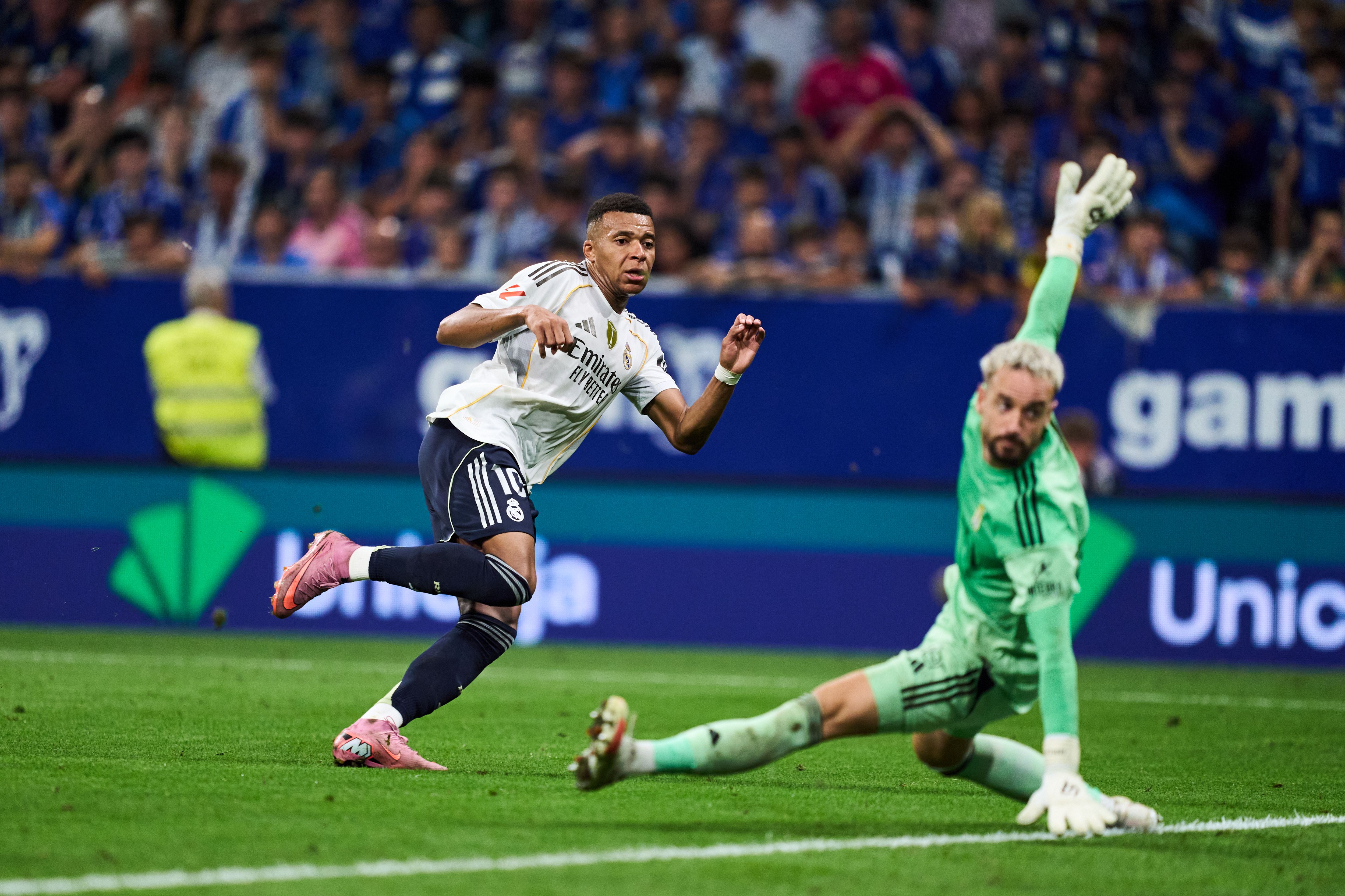 Real Oviedo v Real Madrid CF - LaLiga EA Sports