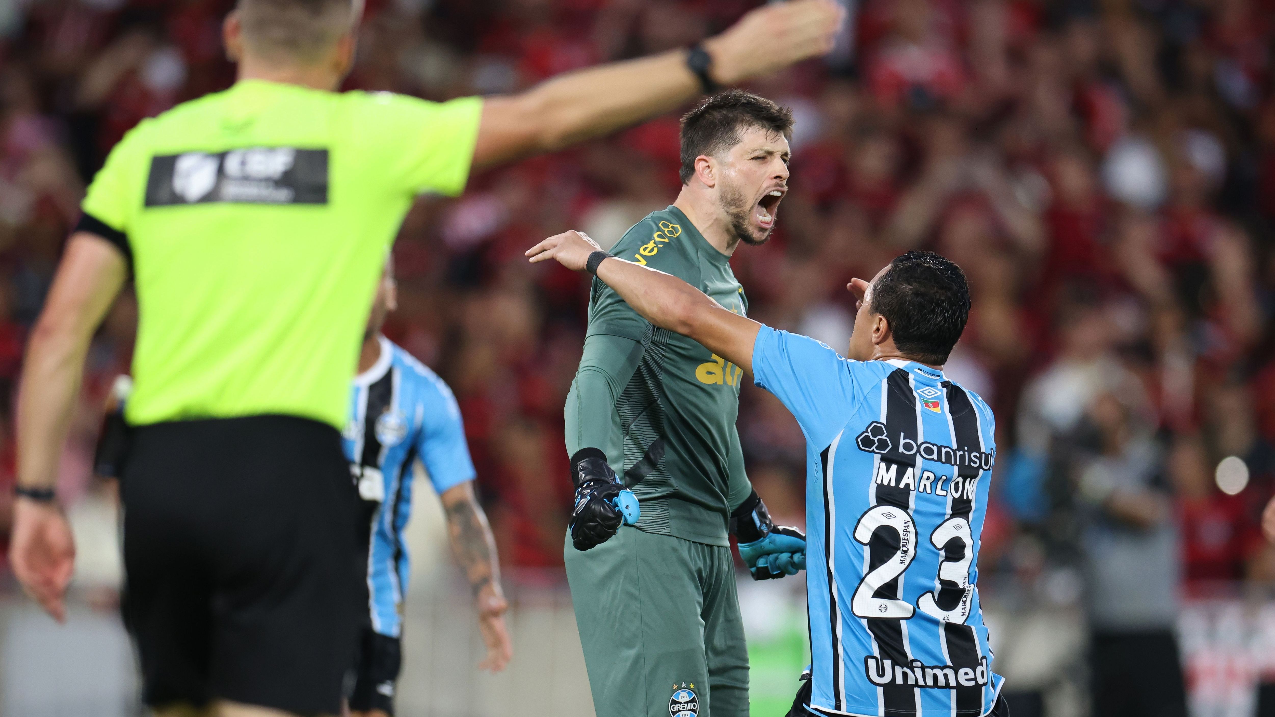 Flamengo v Gremio - Brasileirao 2025