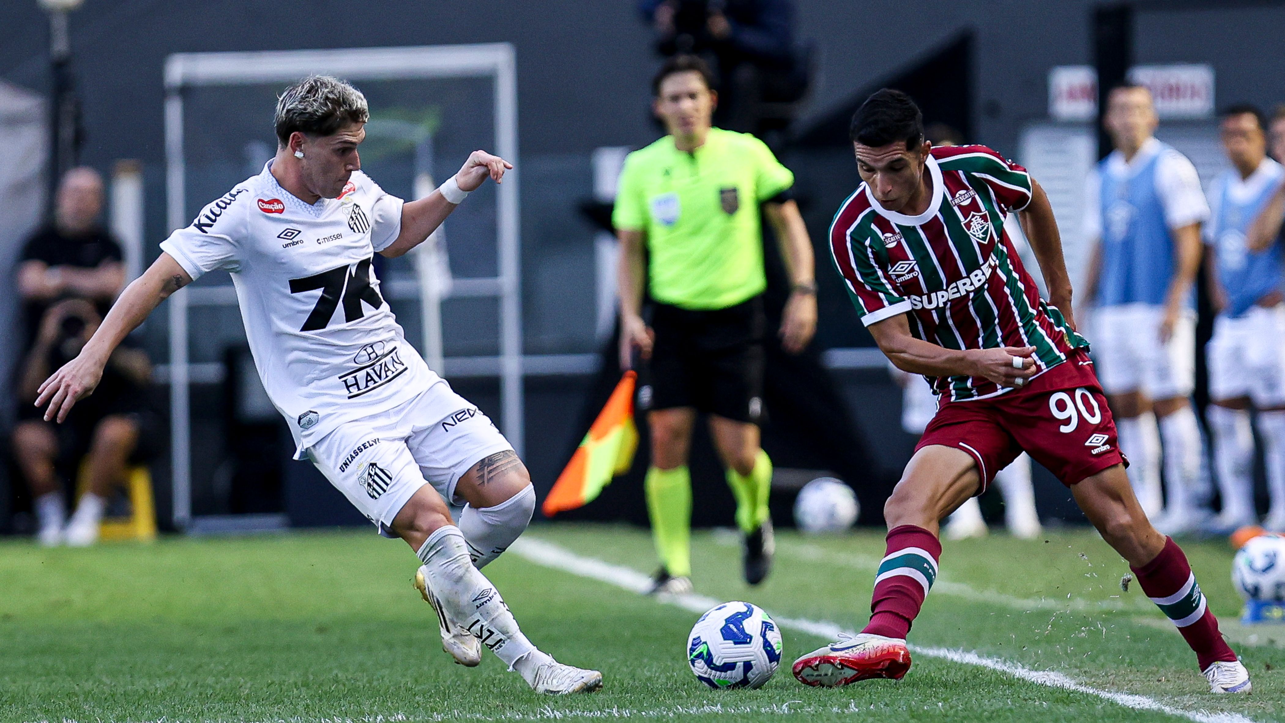 Santos v Fluminense - Brasileirao 2025