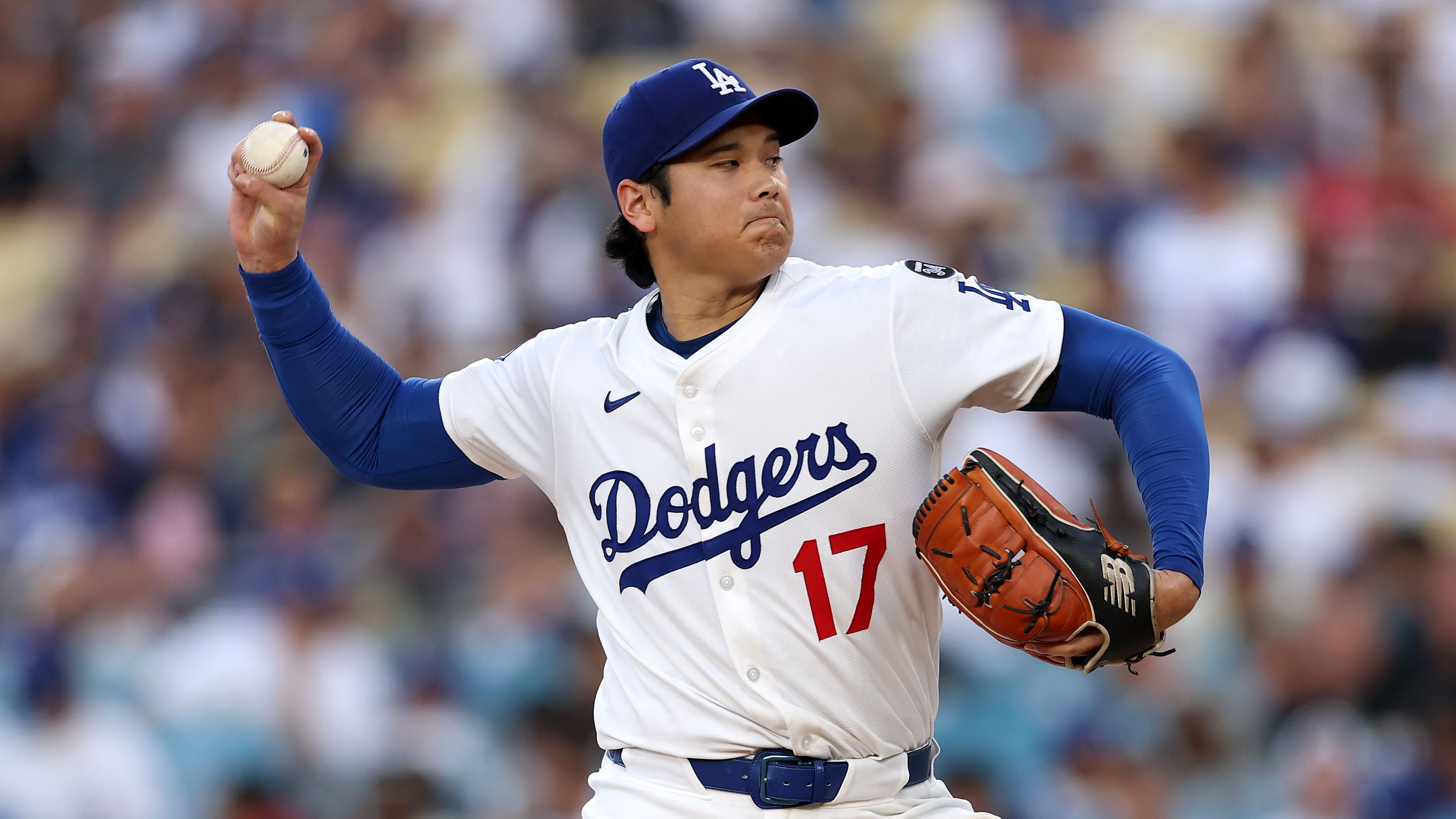 Cincinnati Reds v Los Angeles Dodgers