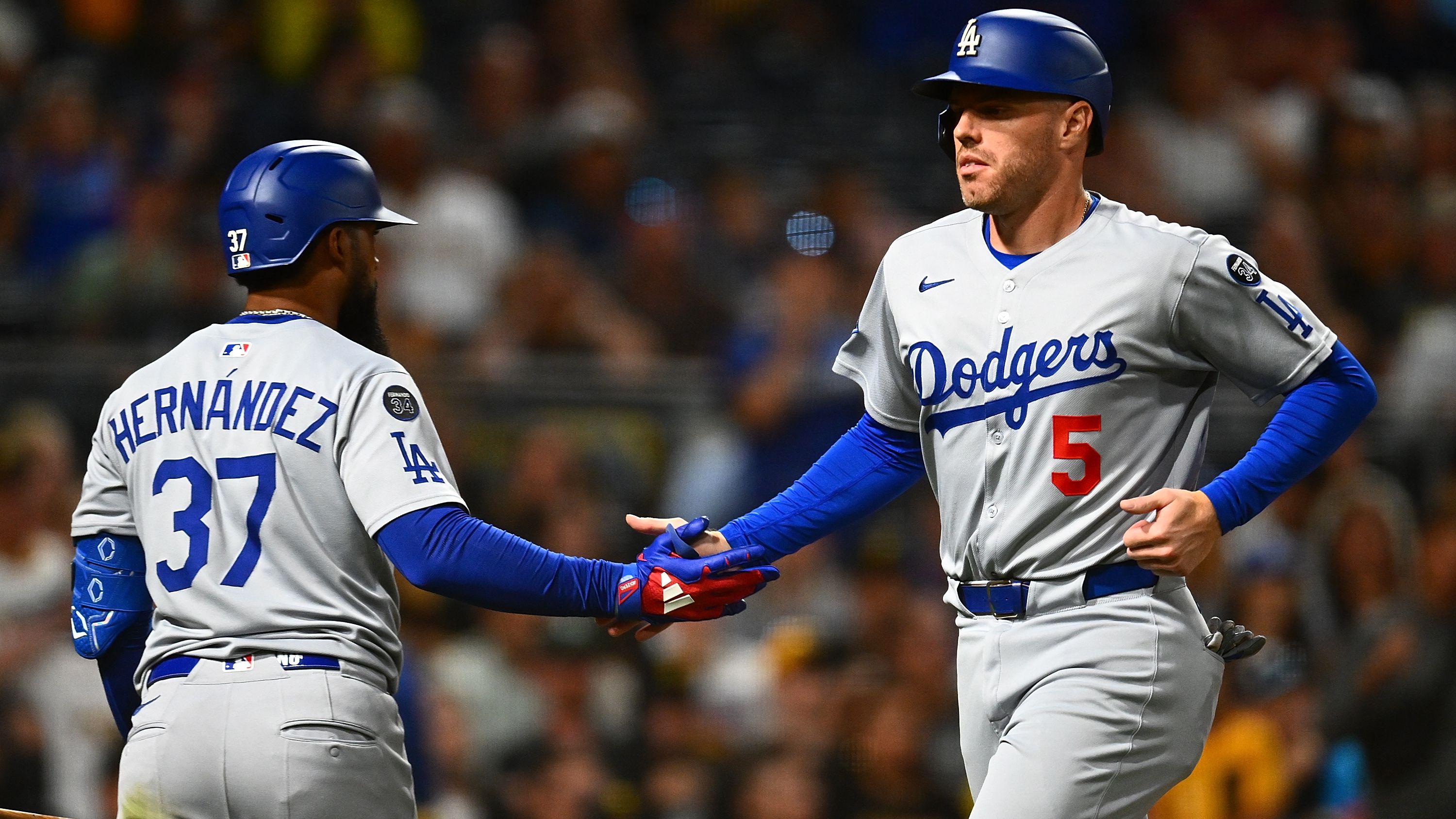 Los Angeles Dodgers v Pittsburgh Pirates