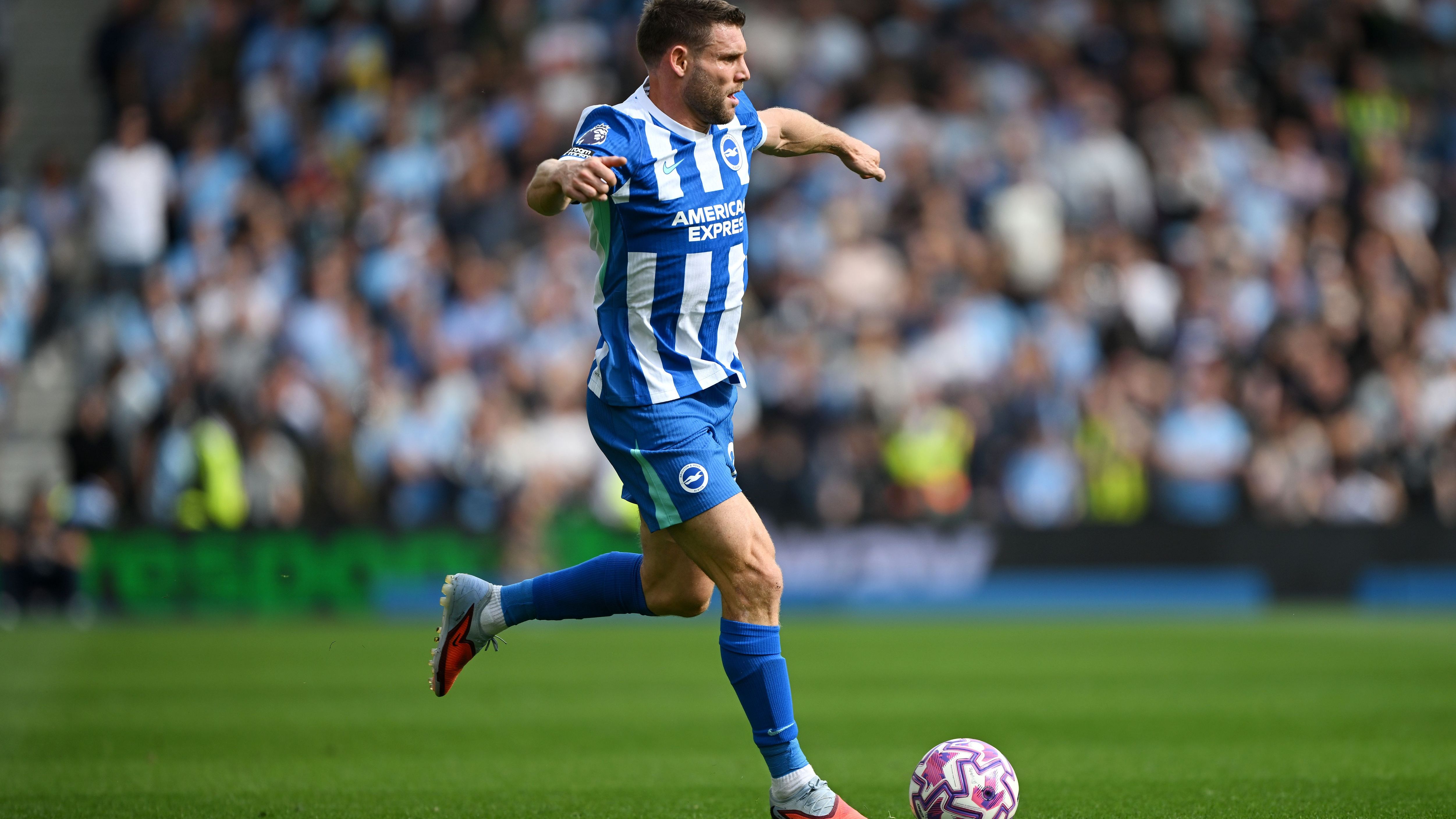 Brighton & Hove Albion v Manchester City - Premier League