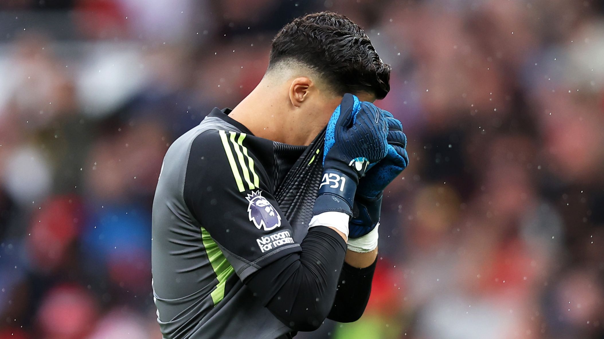 Manchester United v Burnley - Premier League