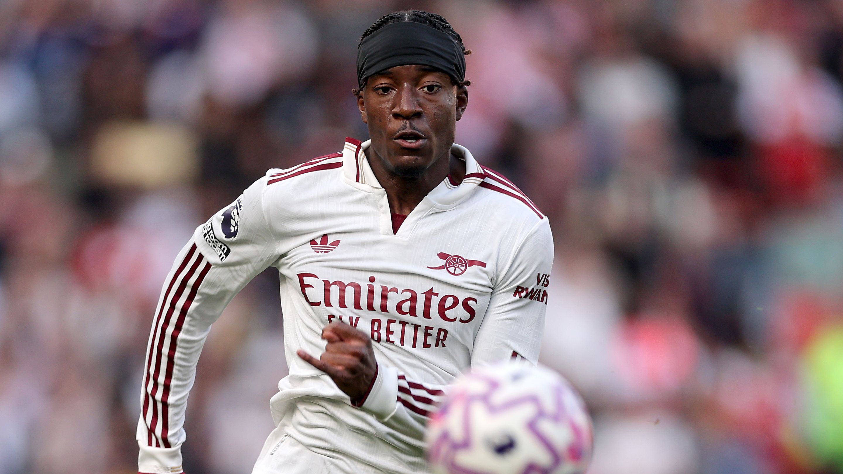 ガブリエウ・マルティネッリの正念場：エゼとマドゥエケの加入で