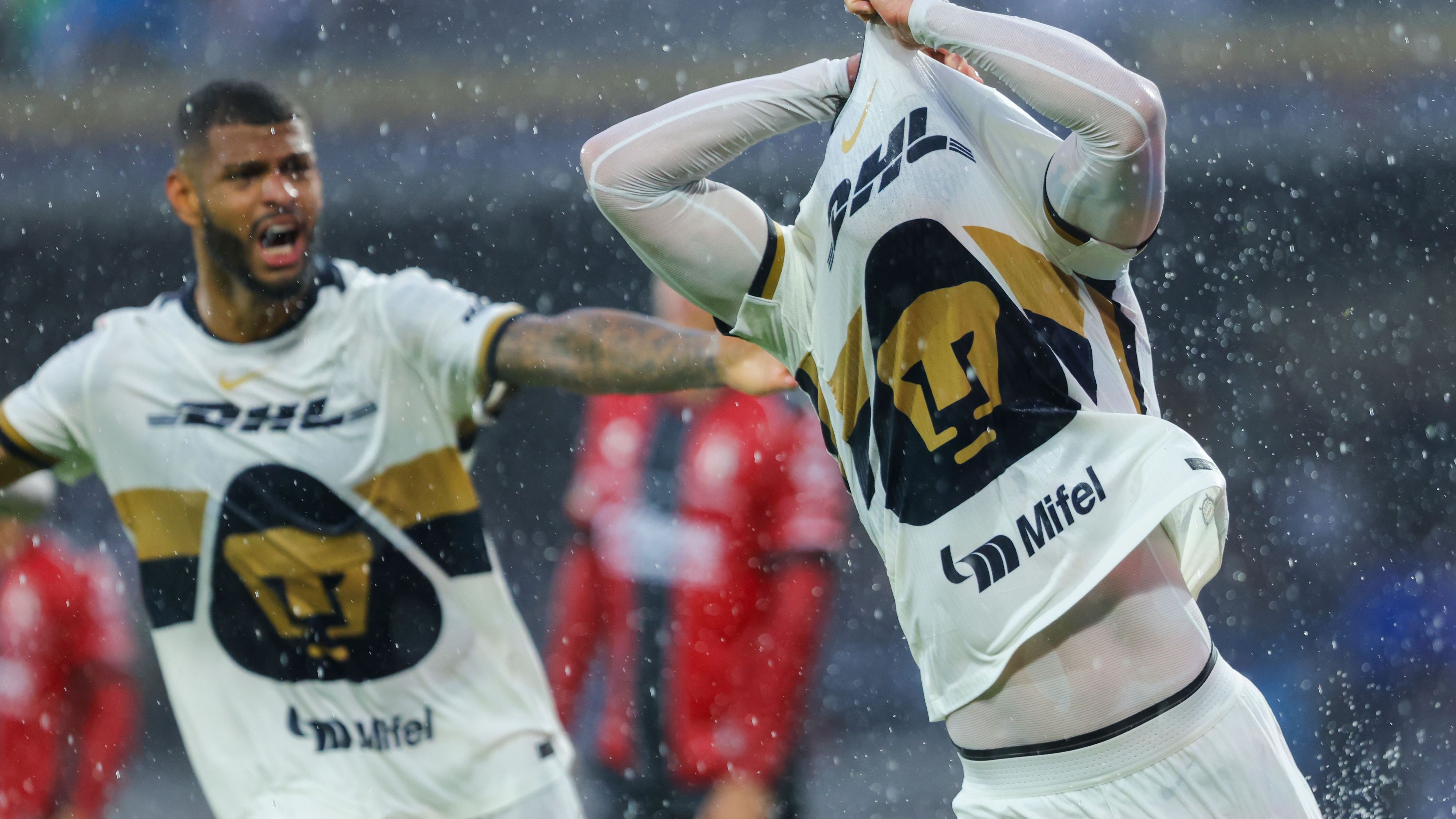 Pumas UNAM v Atlas - Torneo Apertura 2025 Liga MX