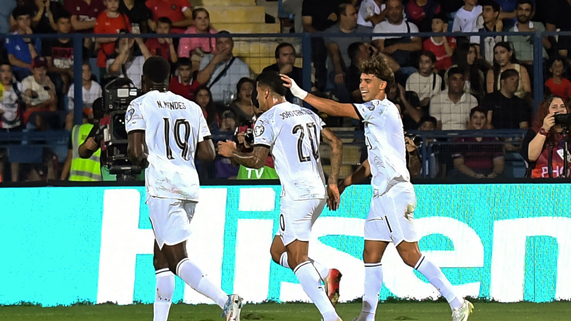 البرتغال ضد أرمينيا