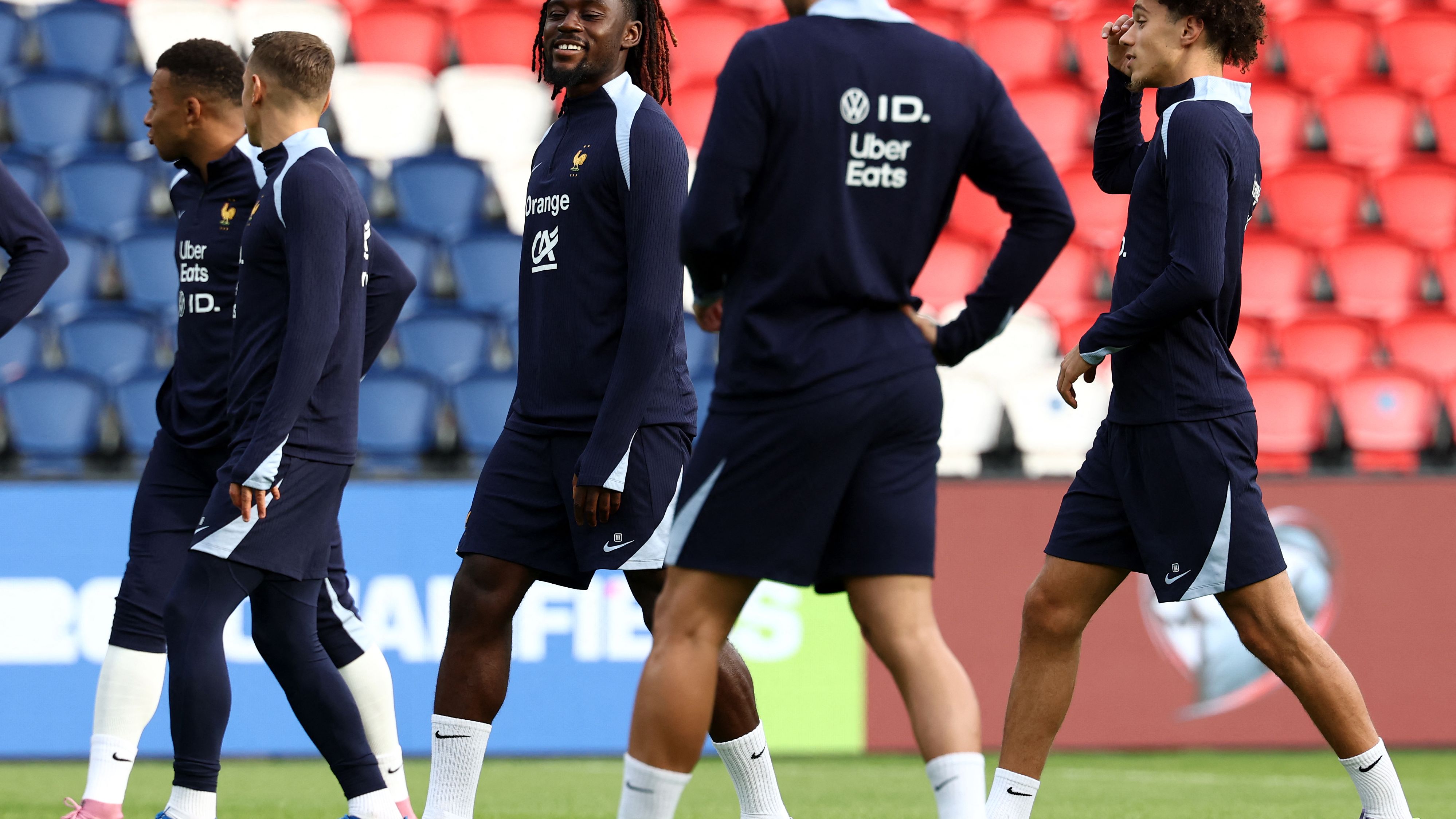 FBL-WC-2026-EUR-QUALIFIERS-FRA-TRAINING