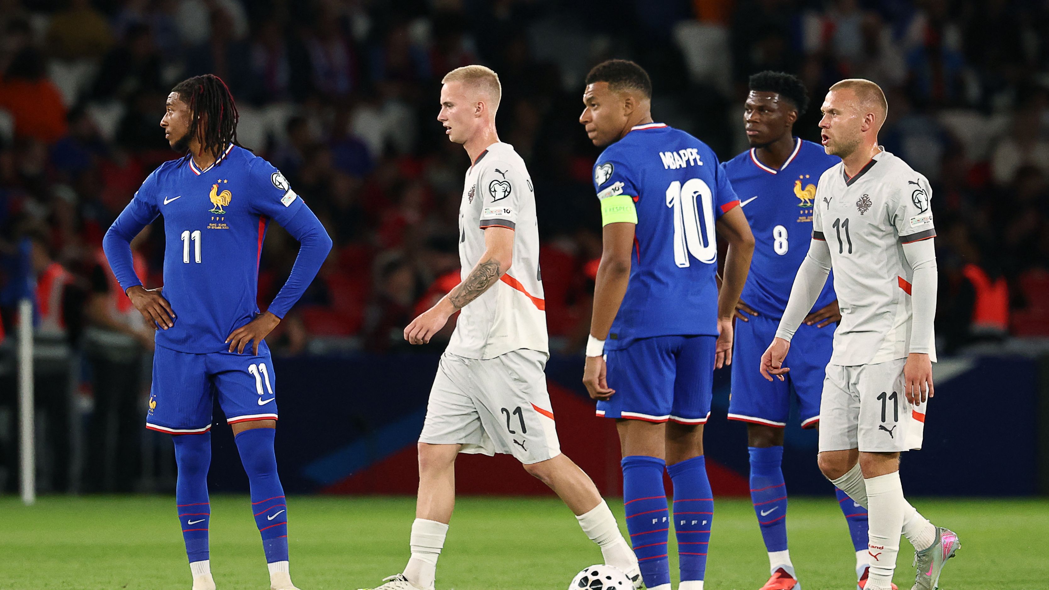 FBL-WC-2026-EUR-QUALIFIERS-FRA-ISL