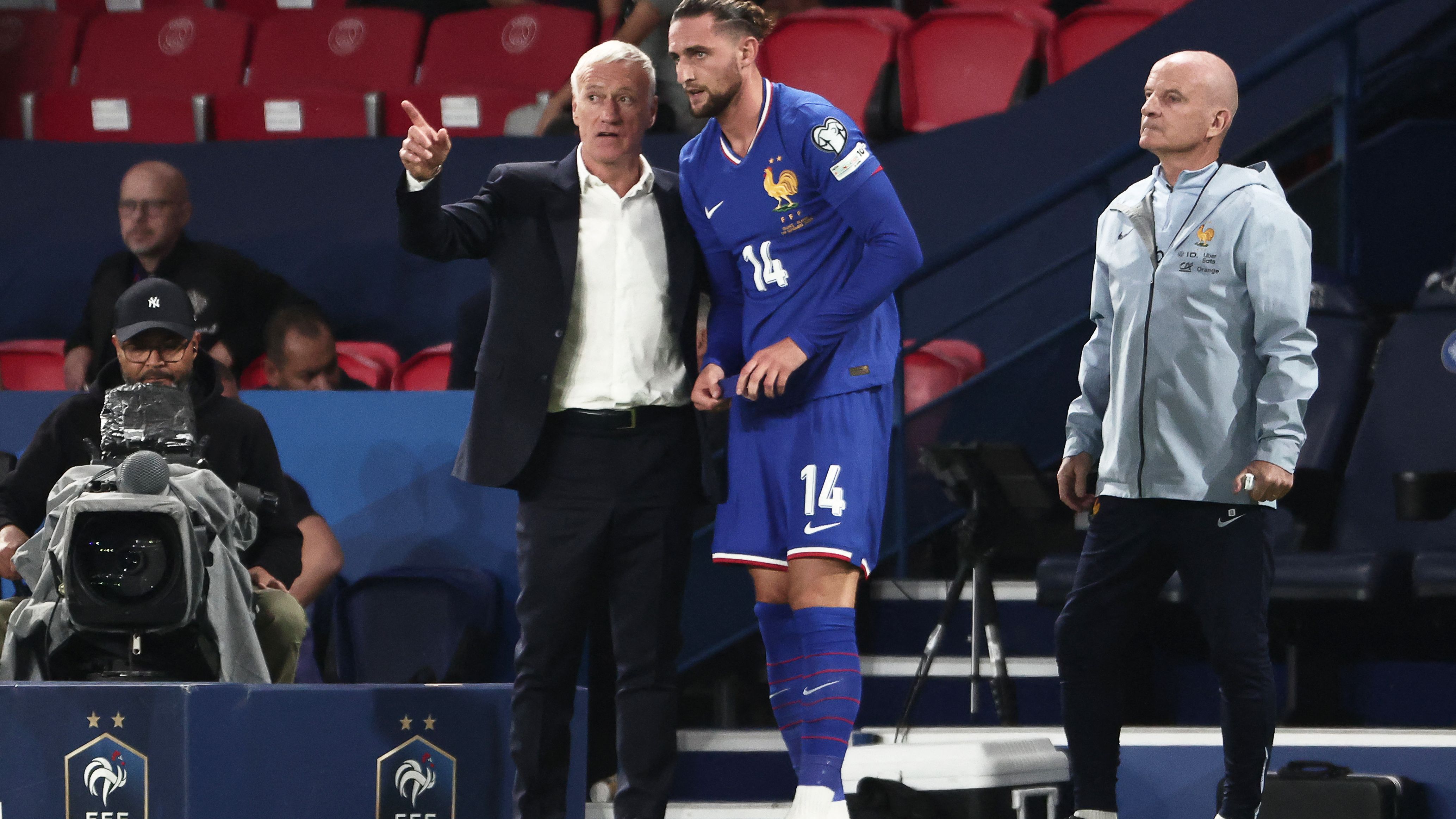 FBL-WC-2026-EUR-QUALIFIERS-FRA-ISL