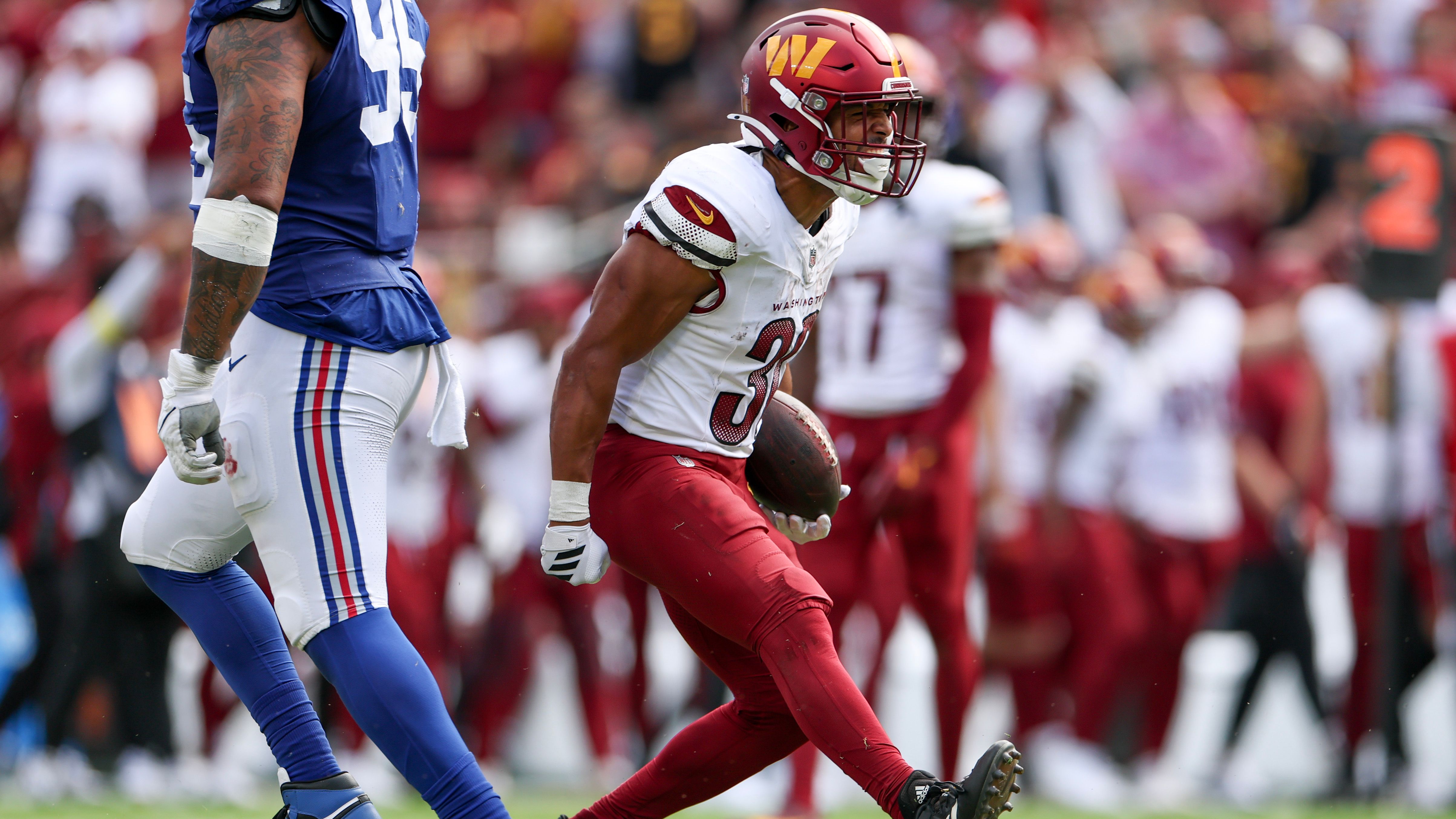 New York Giants v Washington Commanders