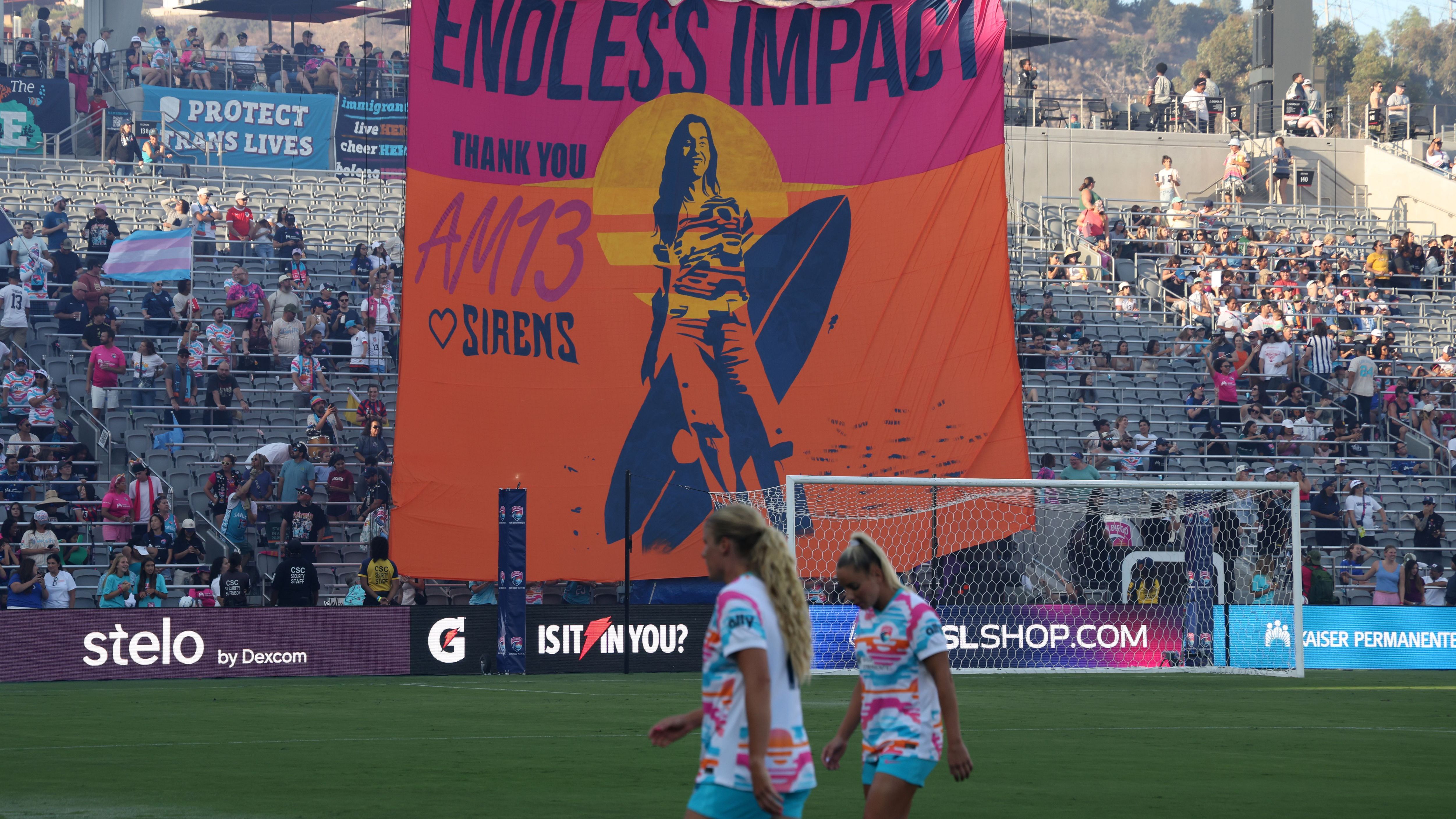 San Diego Wave v Houston Dash