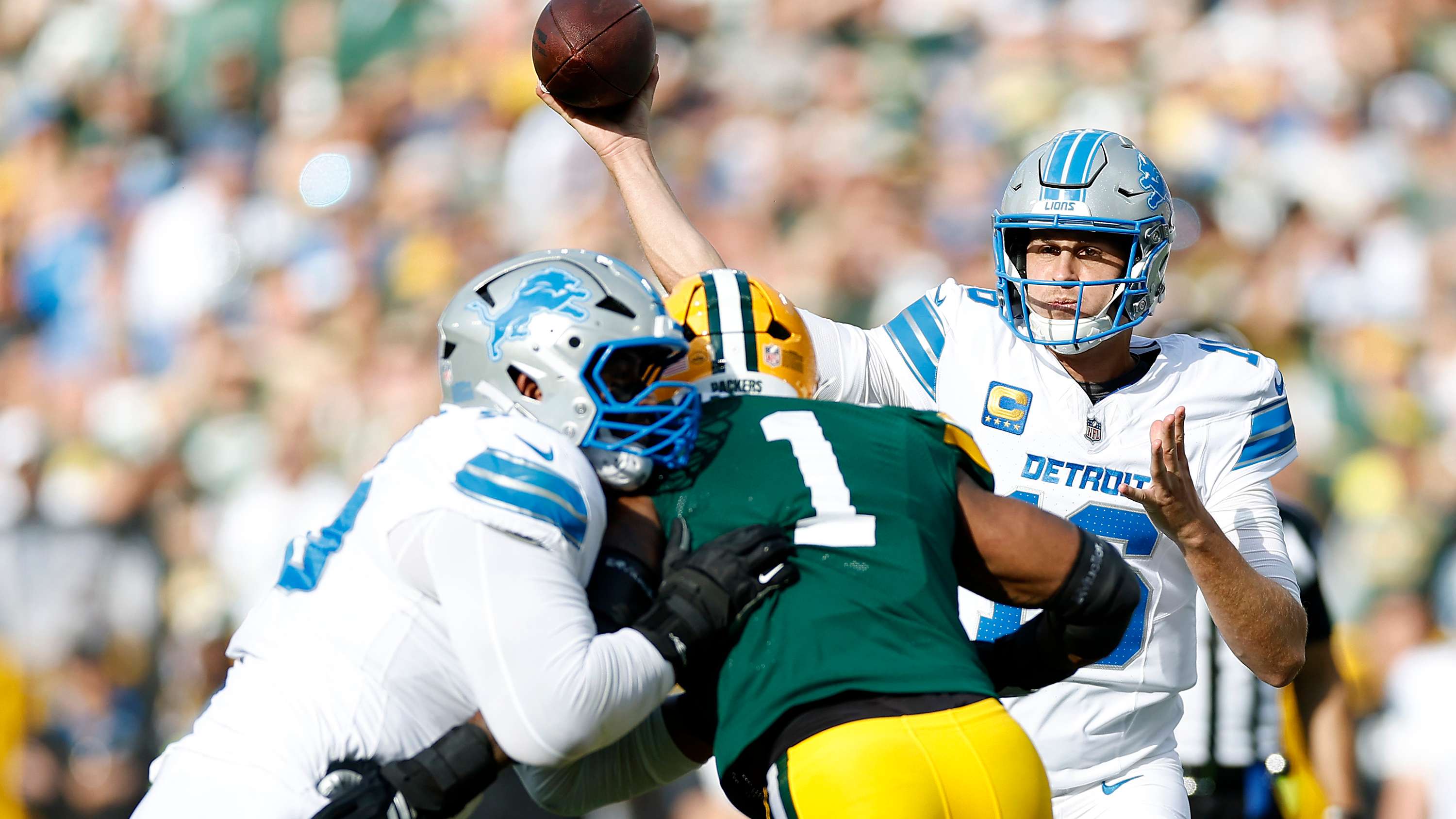 Detroit Lions v Green Bay Packers