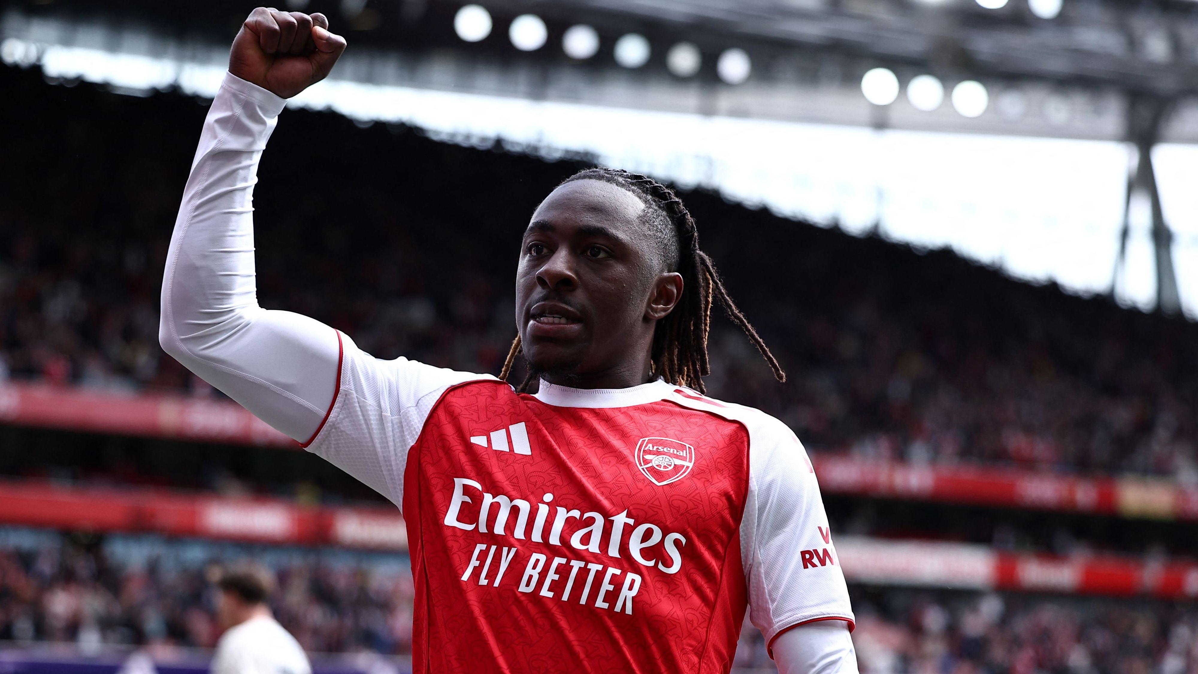 TOPSHOT-FBL-ENG-PR-ARSENAL-NOTTINGHAM FOREST