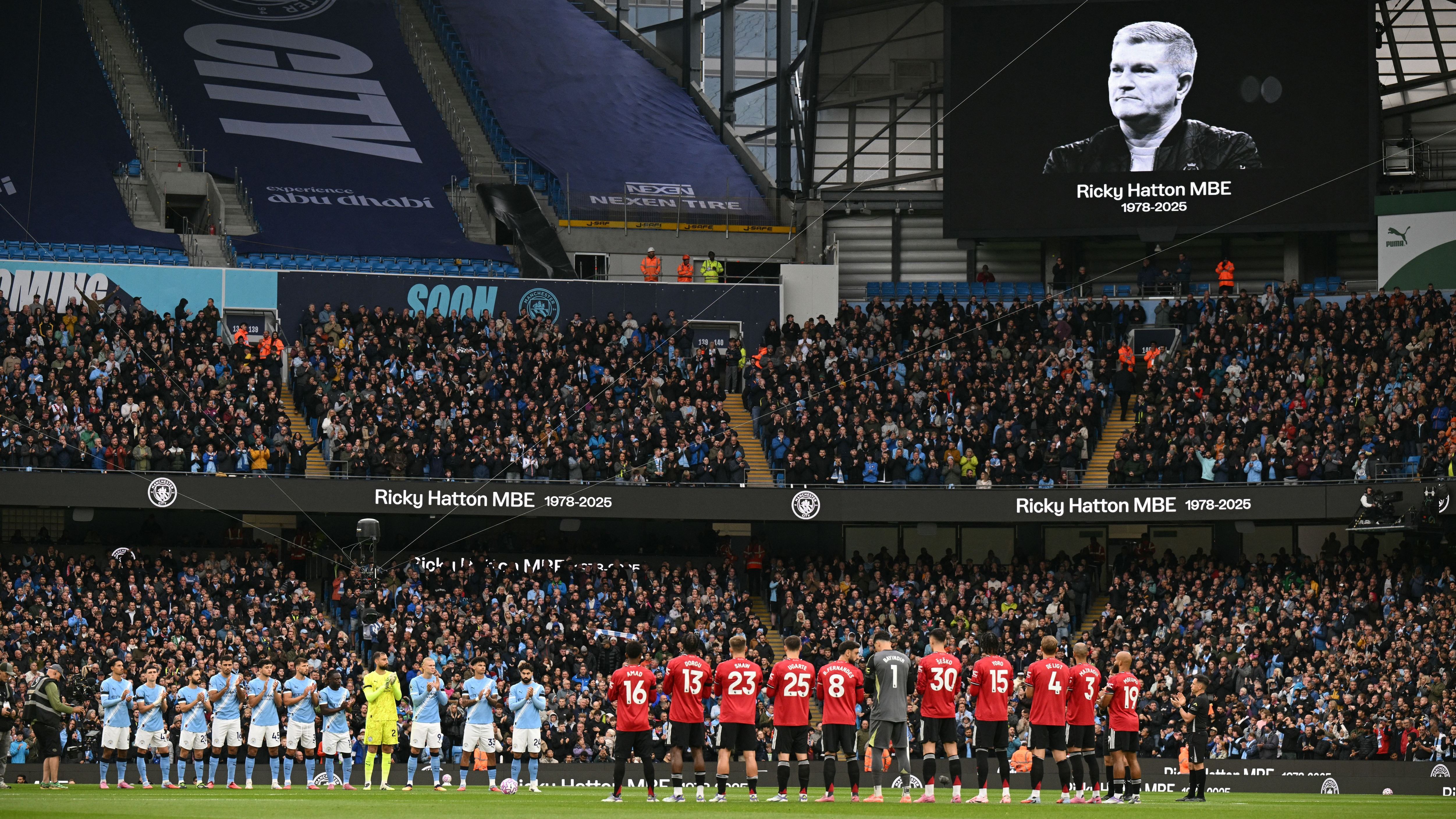 FBL-ENG-PR-MAN CITY-MAN UTD