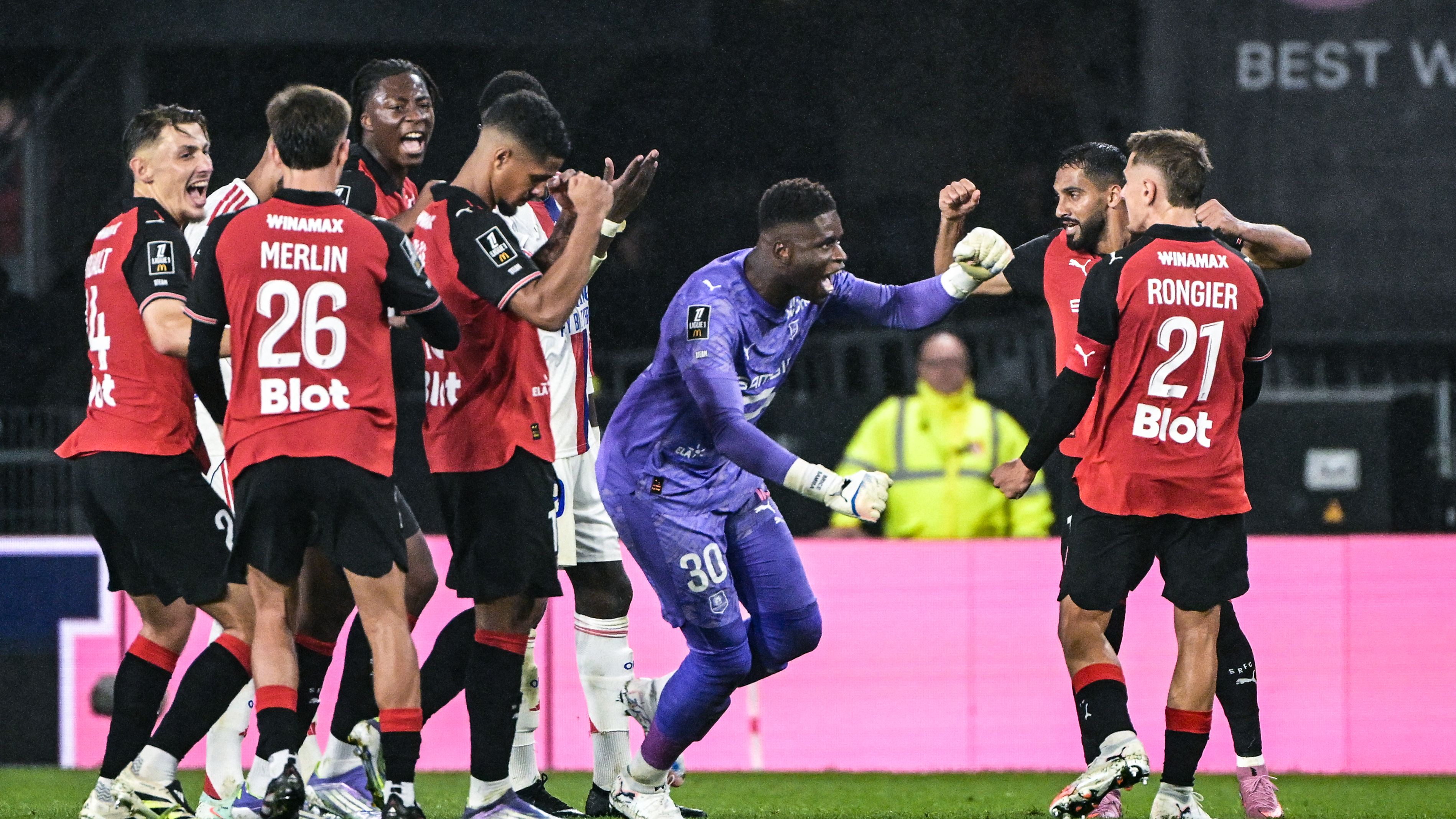 FBL-FRA-LIGUE1-RENNES-LYON