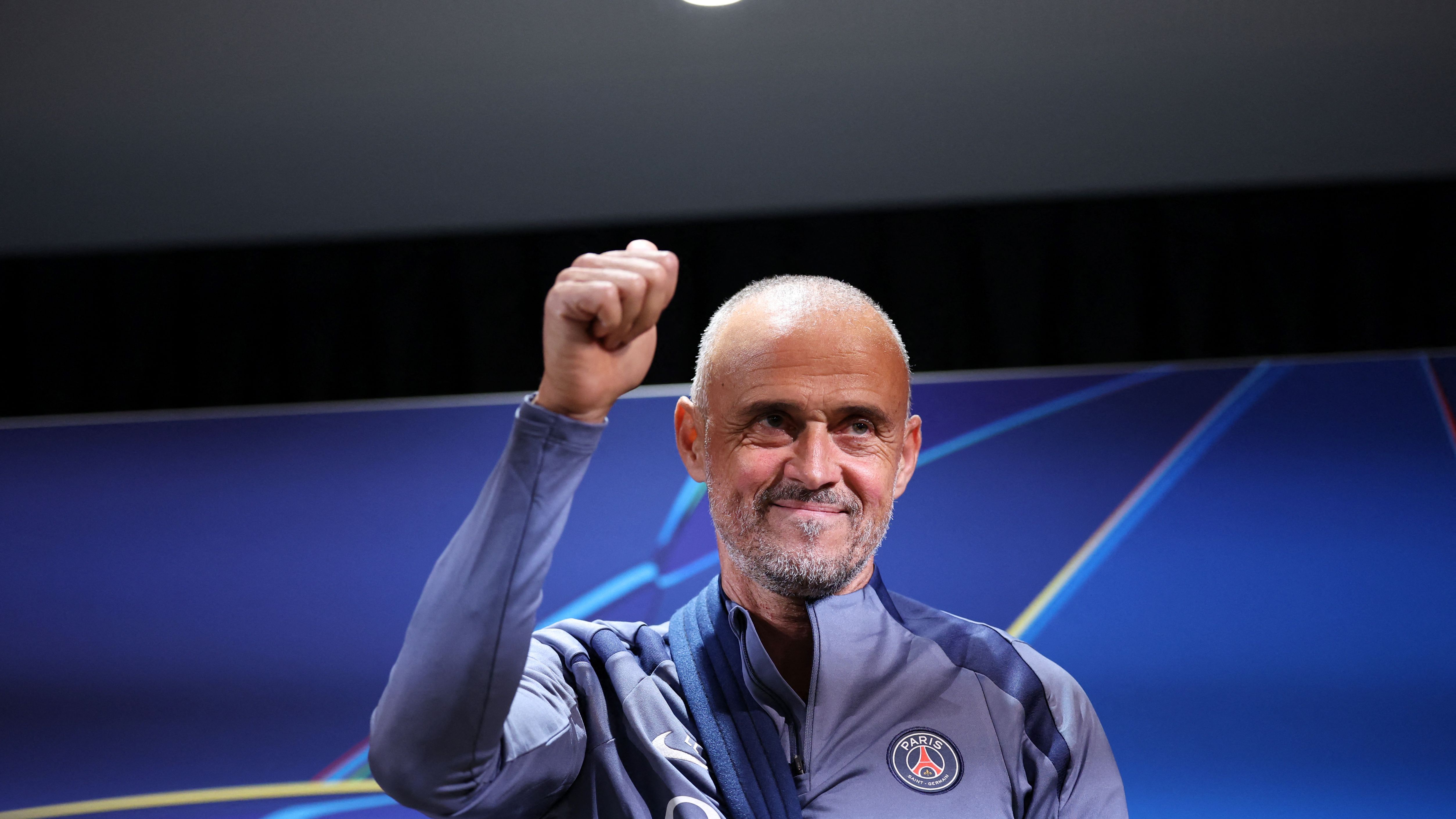 FBL-EUR-C1-PSG-PRESSER