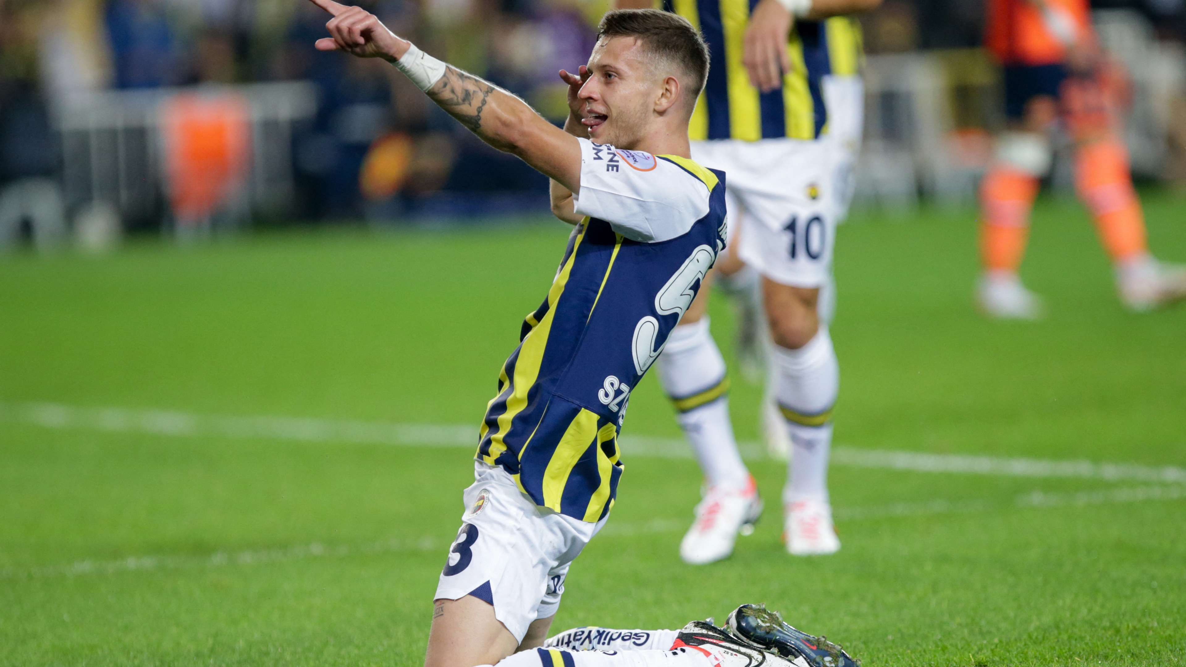FBL-TUR-SUPER-LEAGUE-FENERBAHCE-BASAKSEHIR