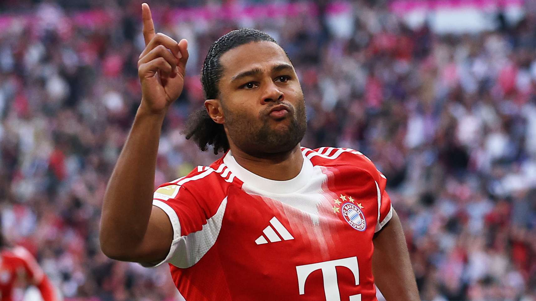 FC Bayern München v Hamburger SV - Bundesliga