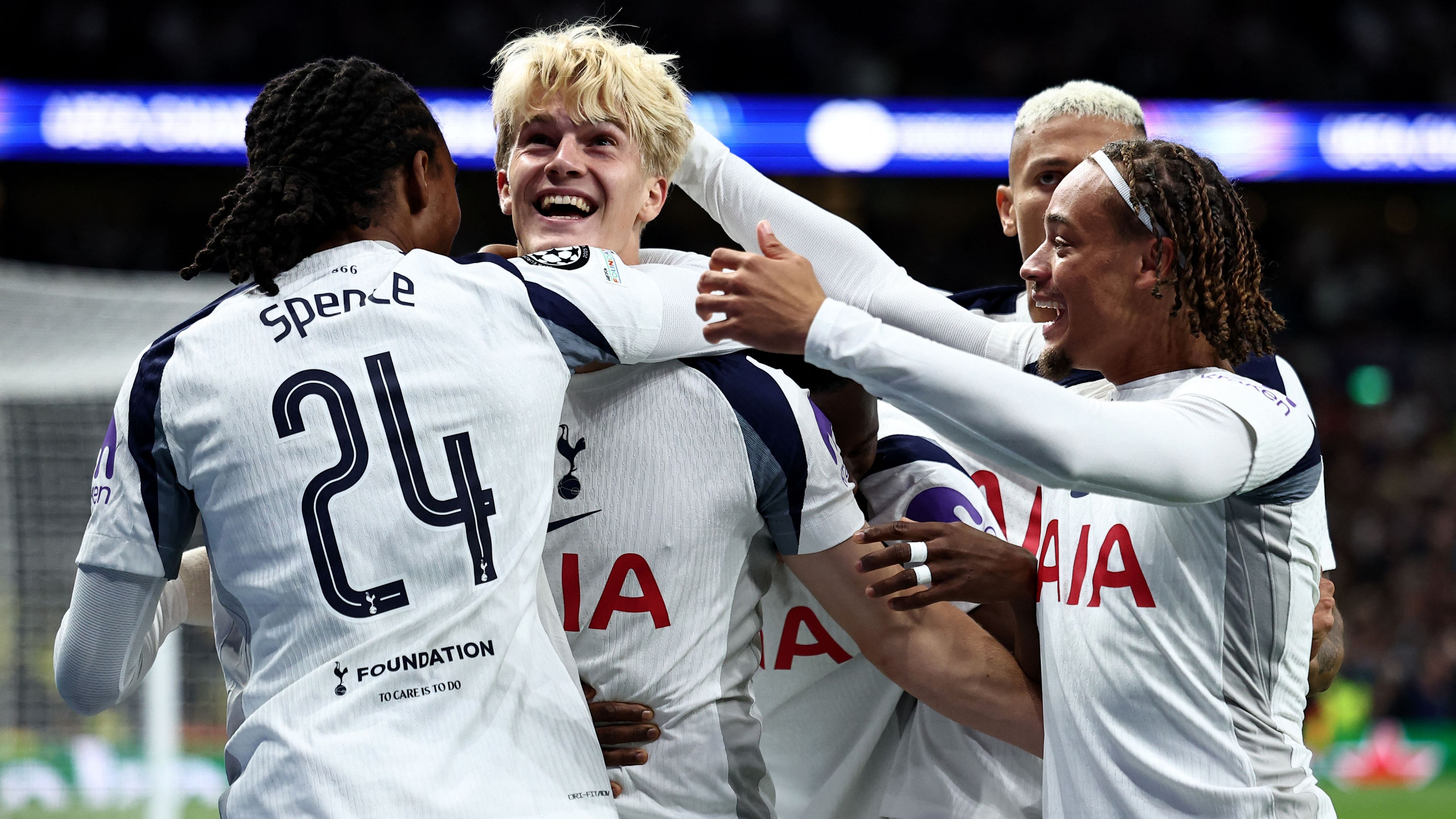 FBL-EUR-C1-TOTTENHAM-VILLARREAL