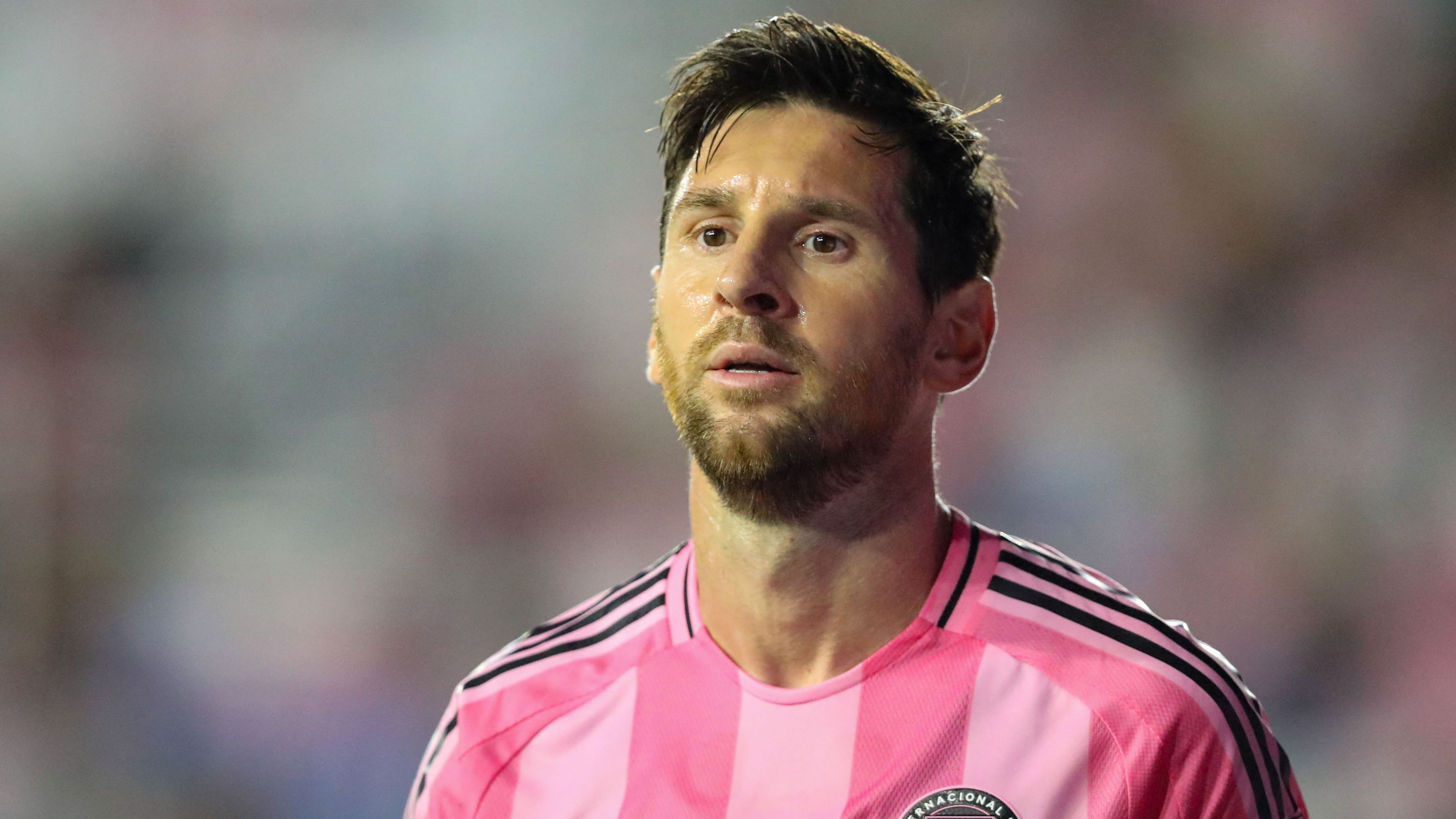 FBL-MLS-MIAMI-SEATTLE