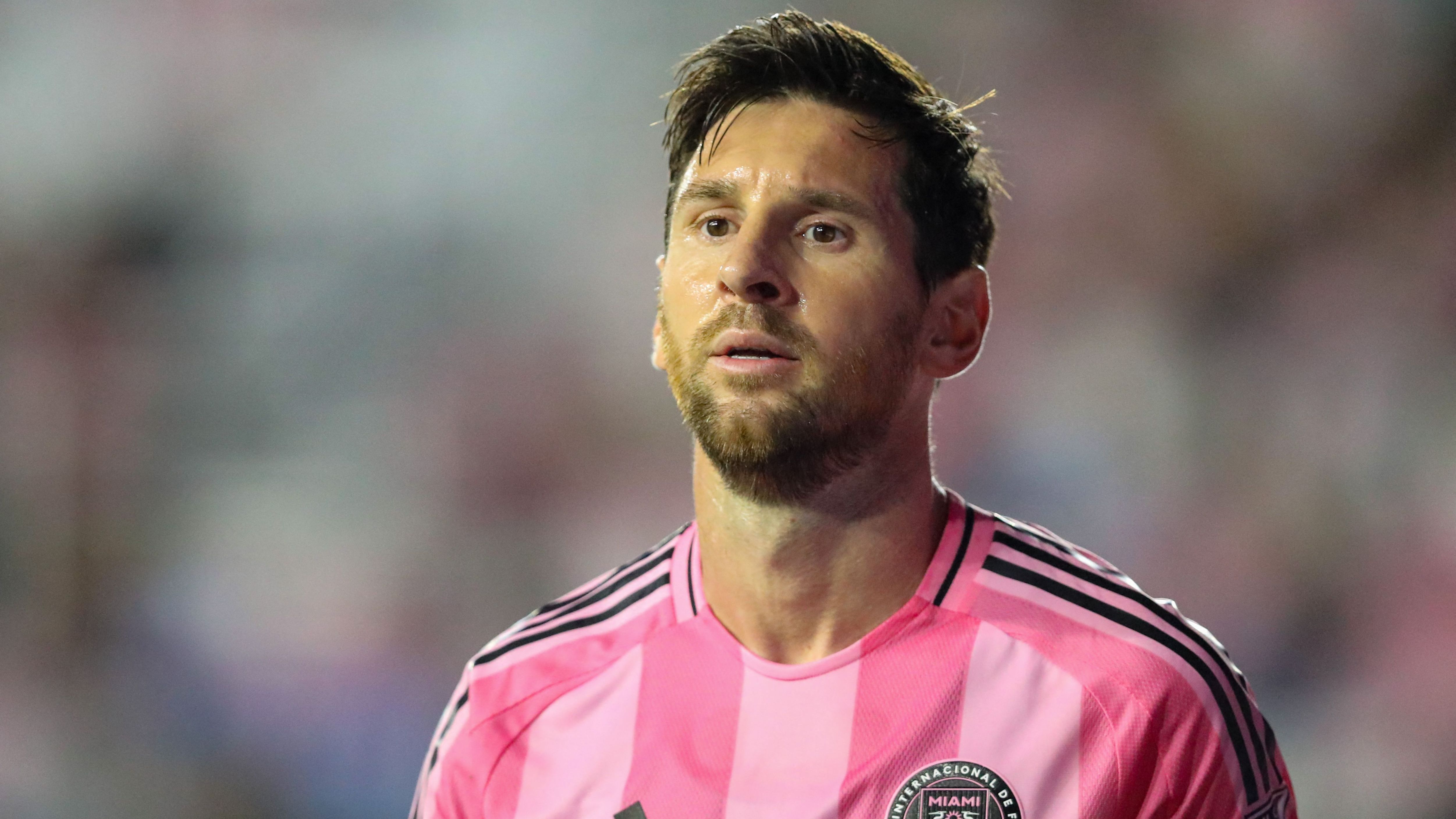 FBL-MLS-MIAMI-SEATTLE