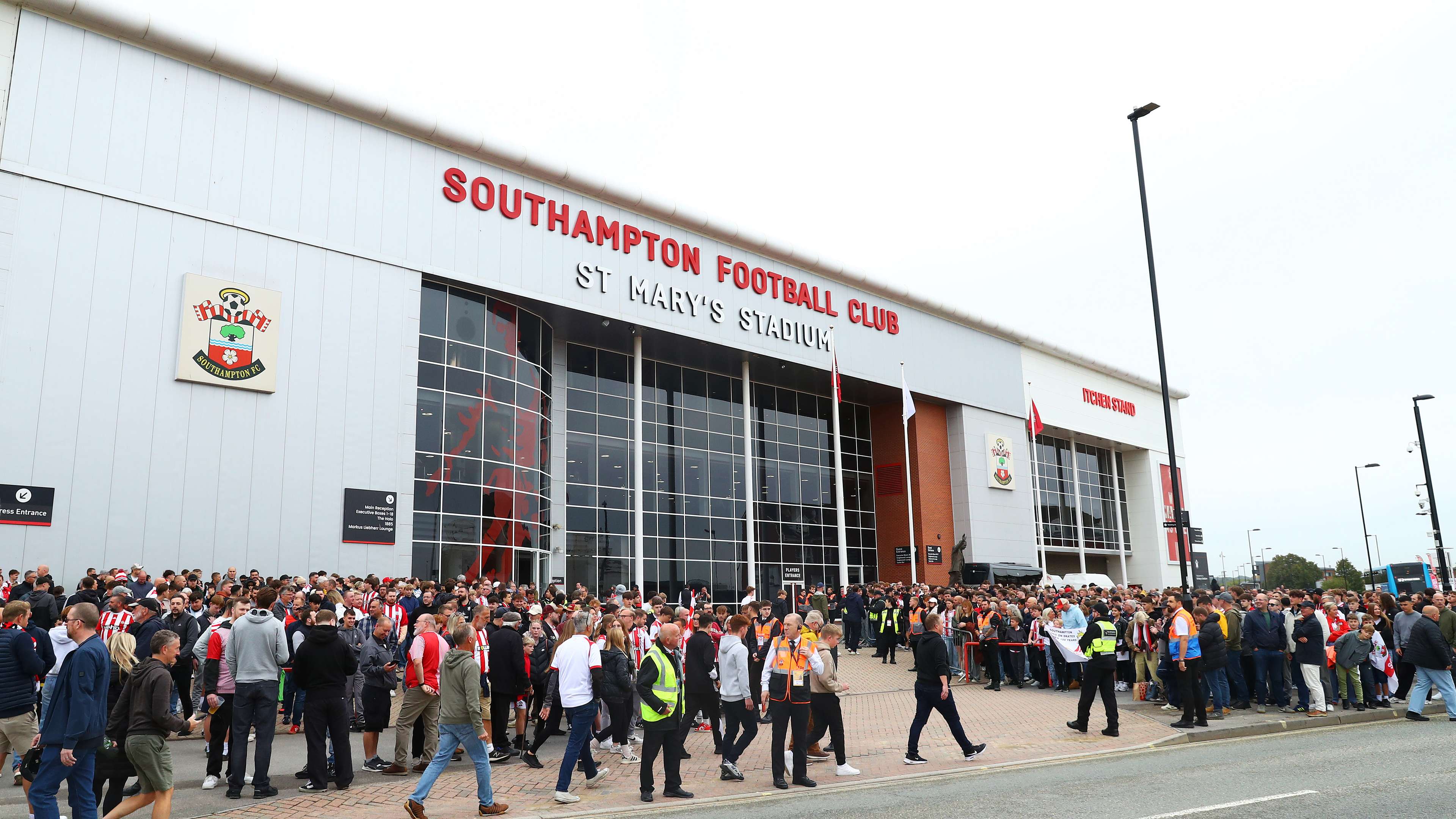 Southampton v Portsmouth - Sky Bet Championship
