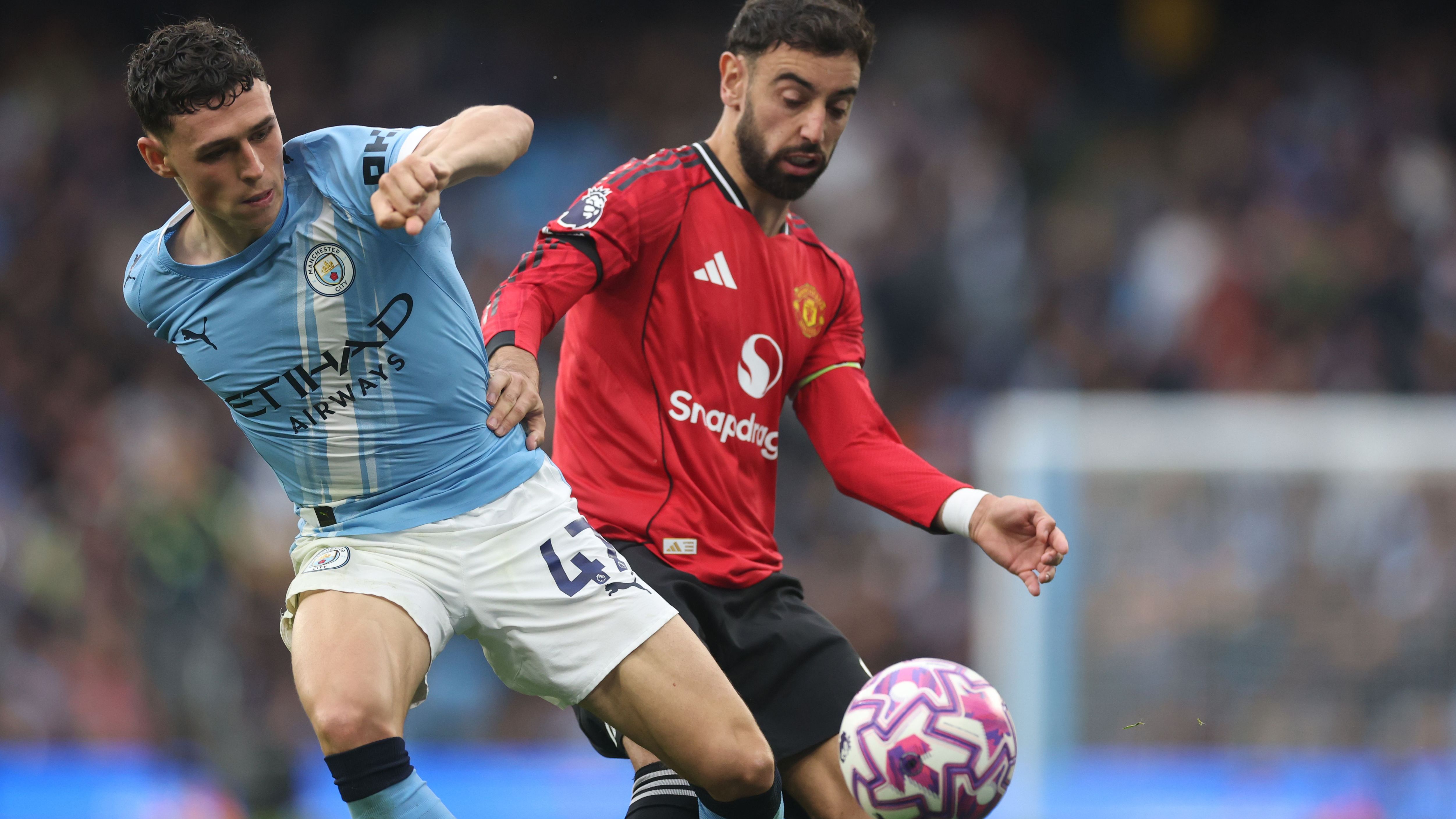 Manchester City v Manchester United - Premier League