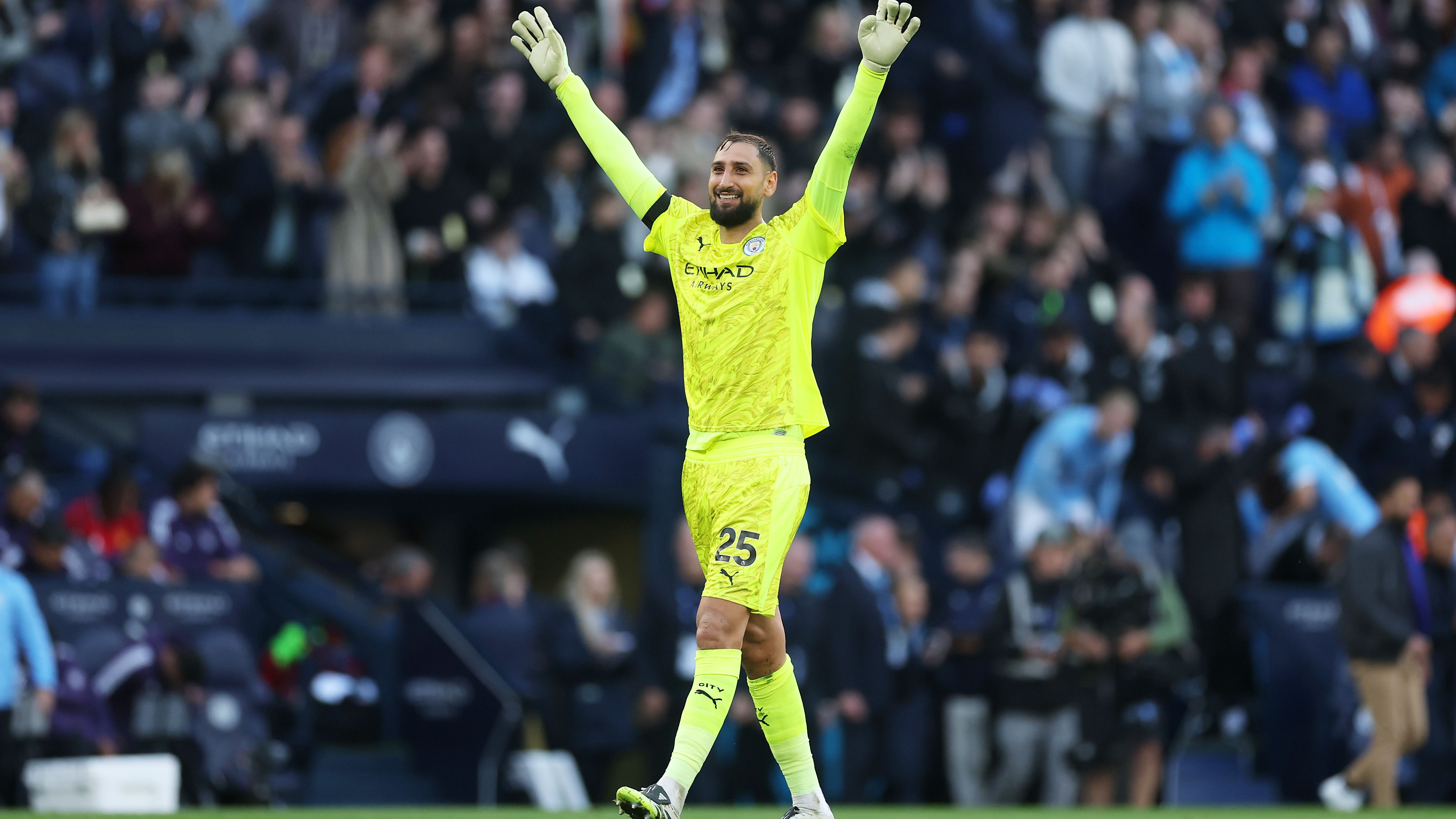 Manchester City v Manchester United - Premier League