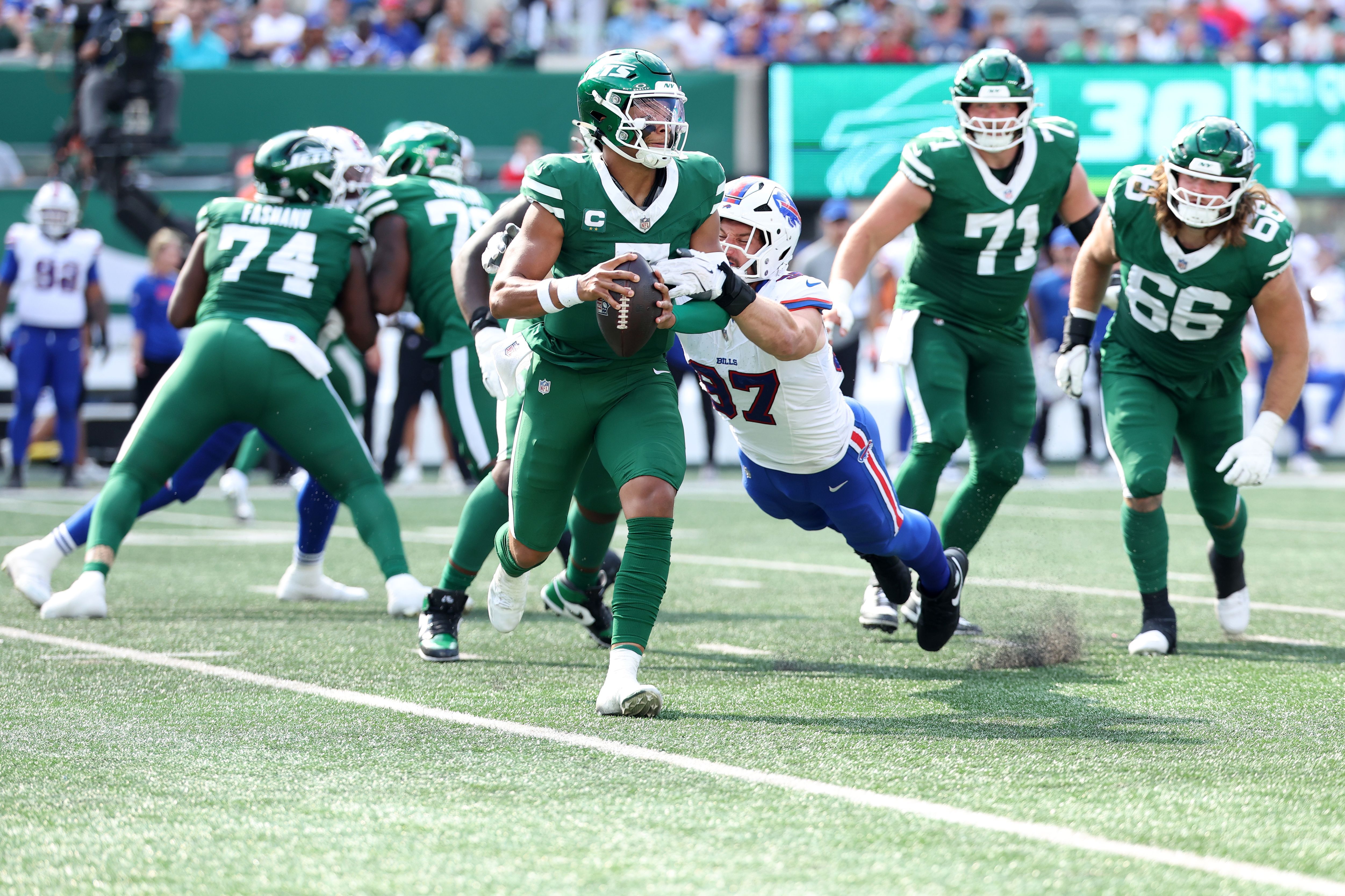 Buffalo Bills v New York Jets