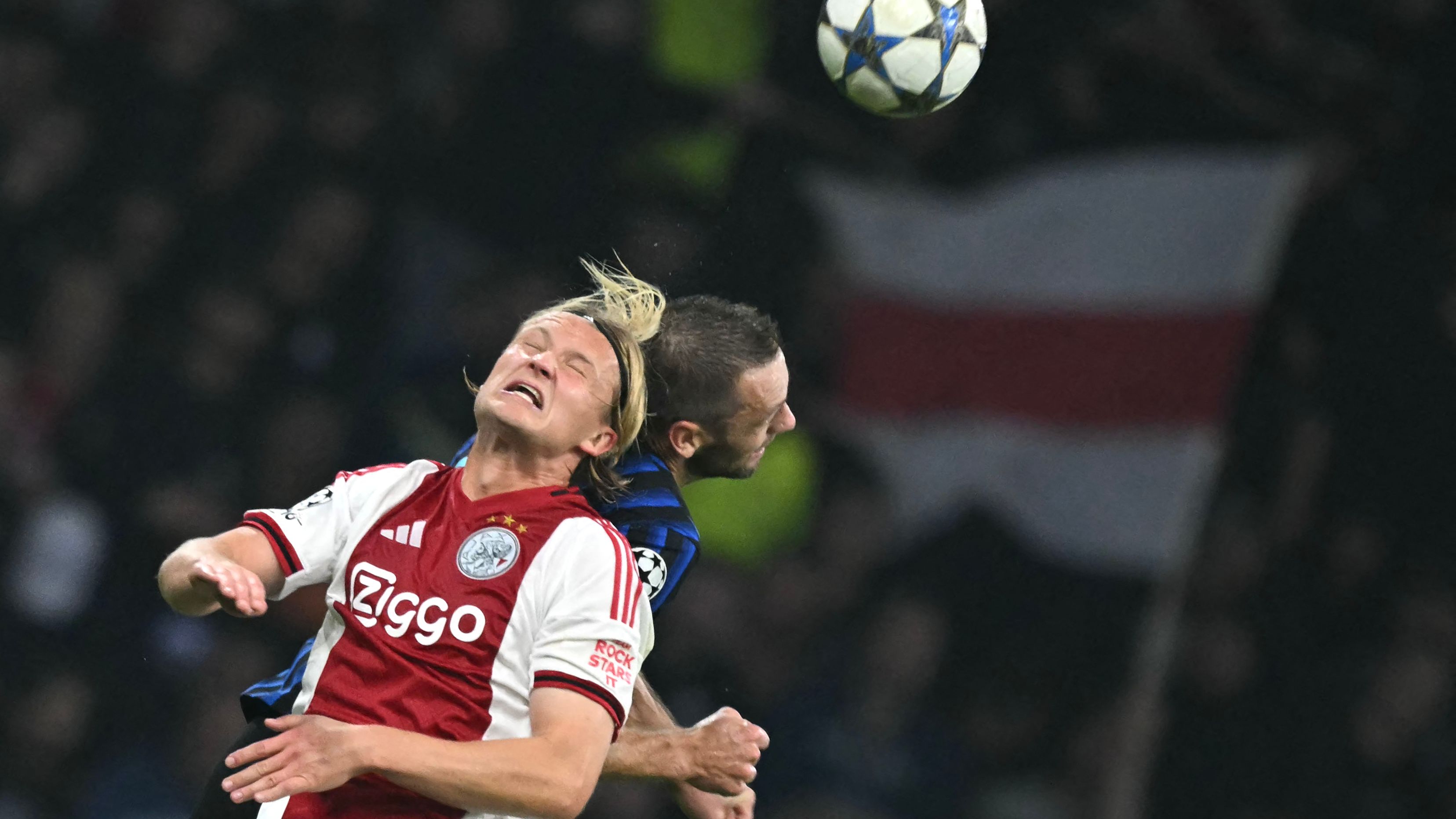 TOPSHOT-FBL-NED-EUR-C1-AJAX-INTER