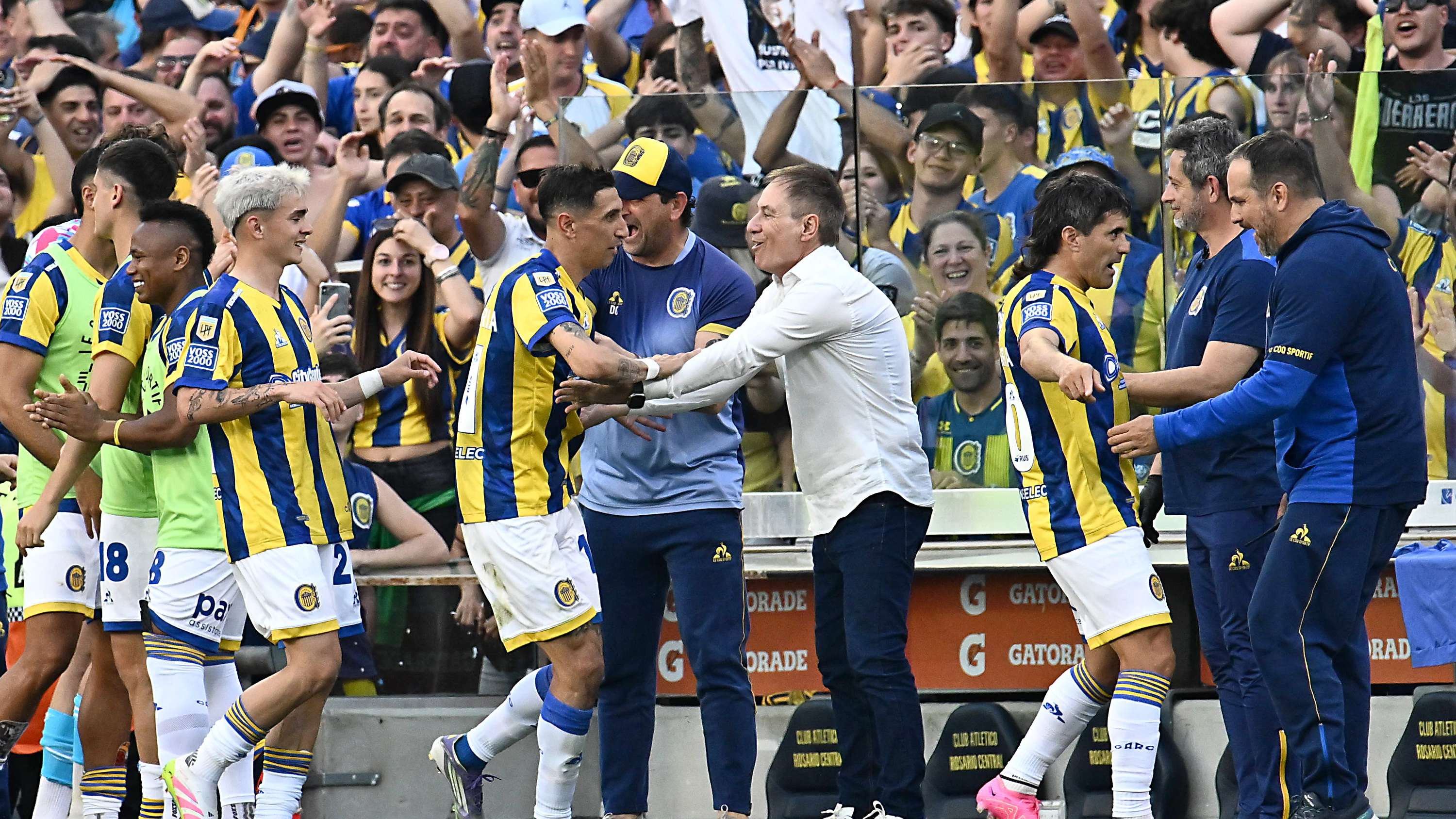 Rosario Central v Boca Juniors - Torneo Clausura Betano 2025