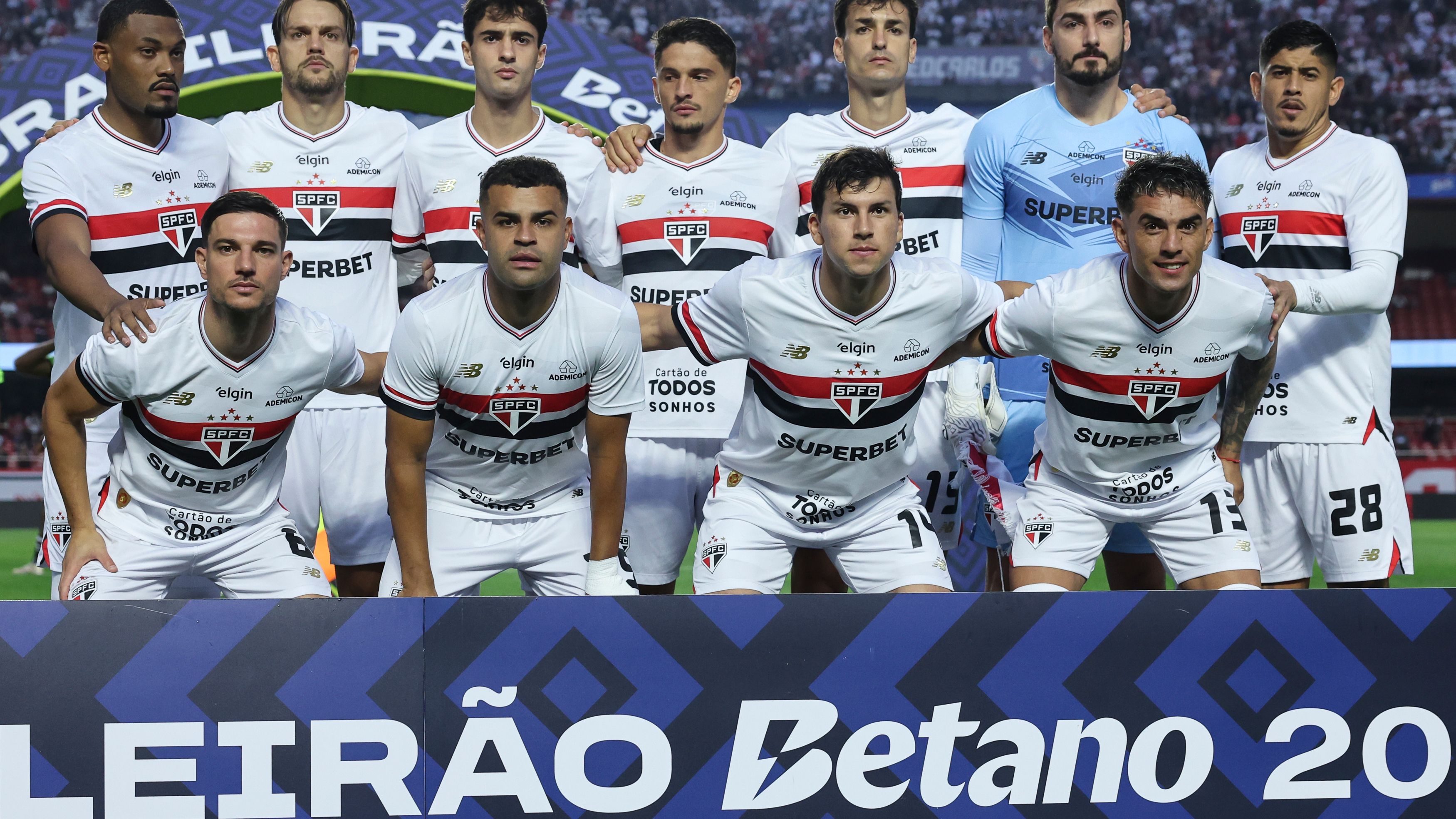 Sao Paulo v Botafogo - Brasileirao 2025