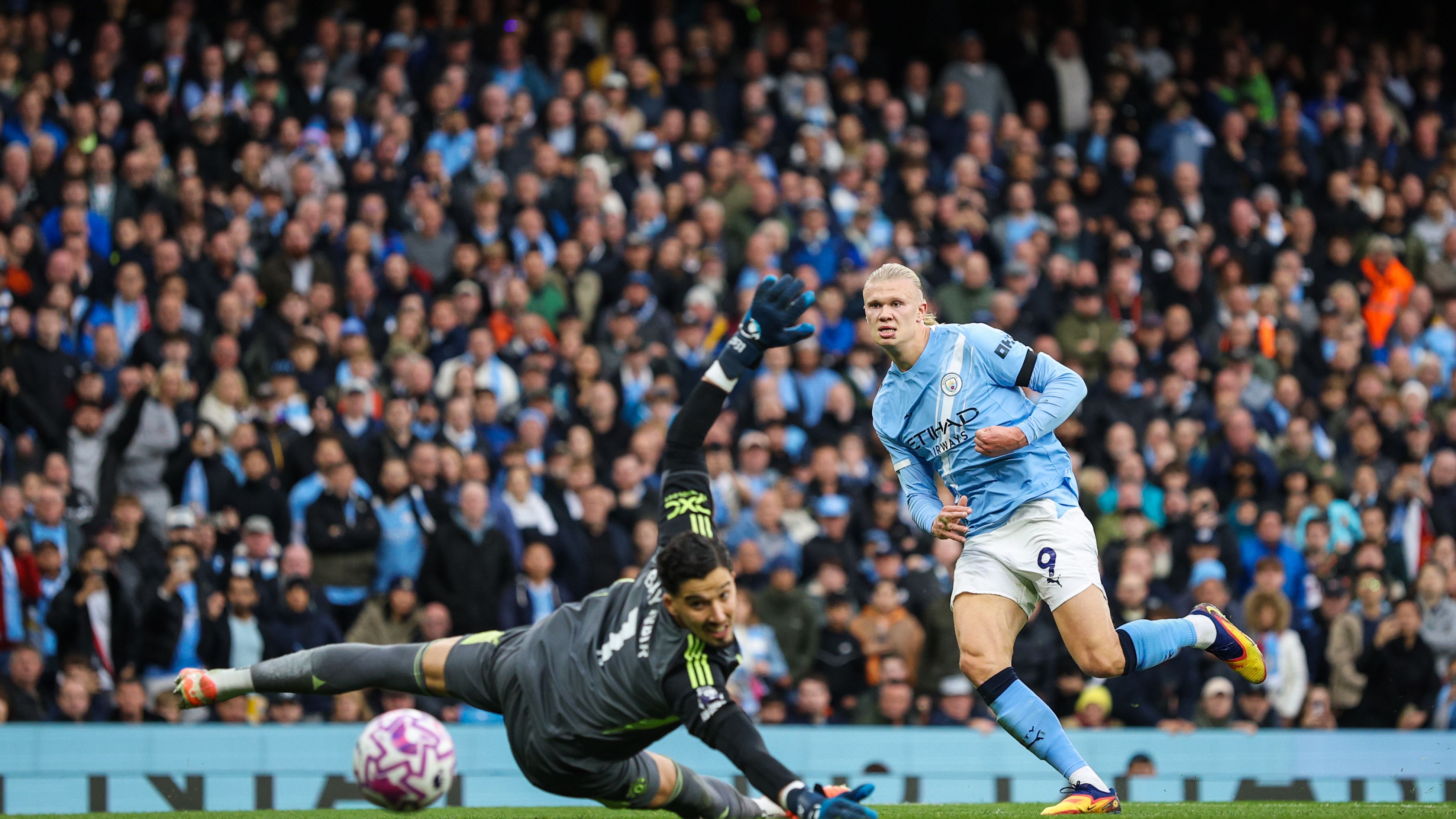 Manchester City v Manchester United - Premier League