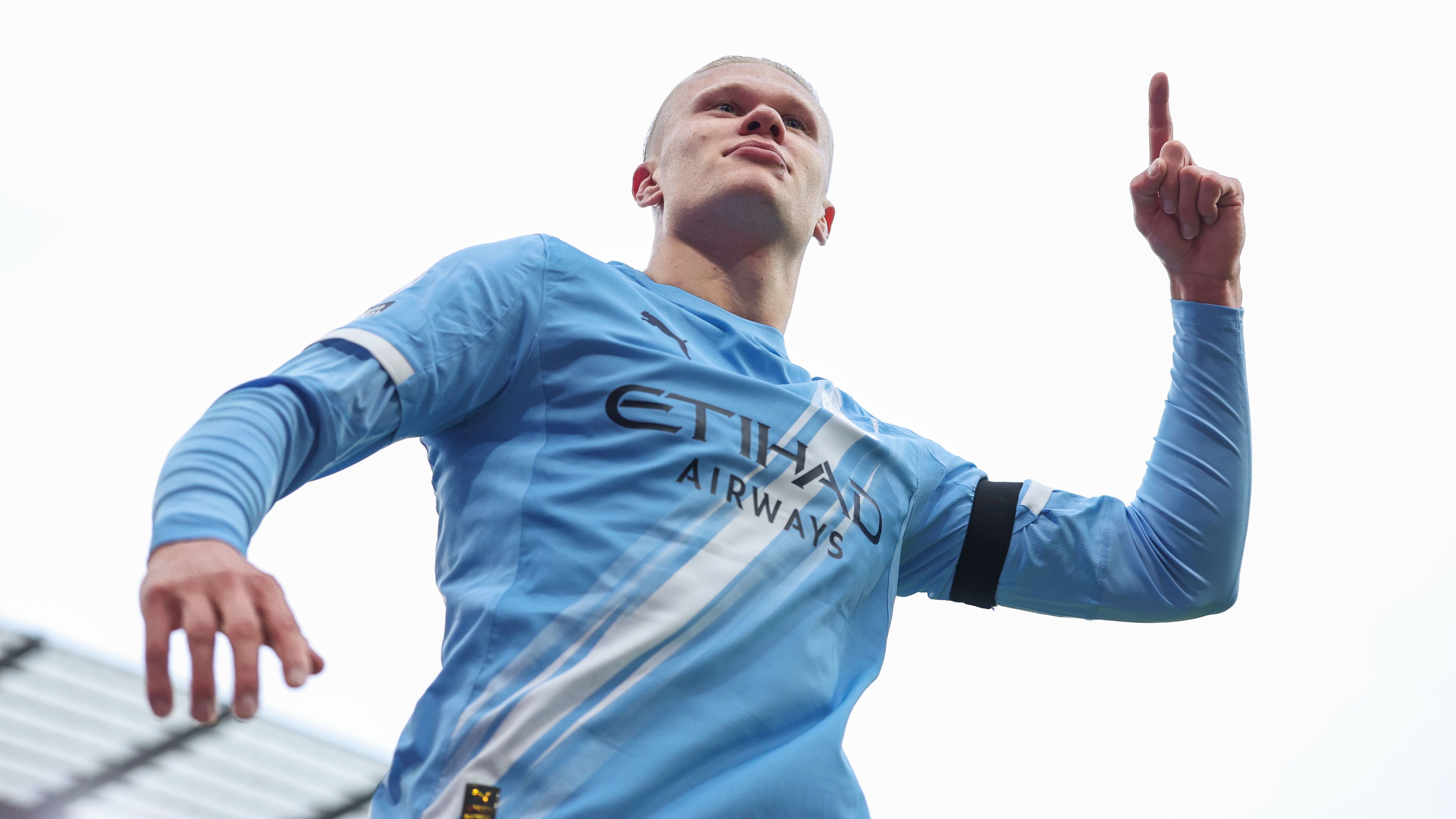 Manchester City v Manchester United - Premier League