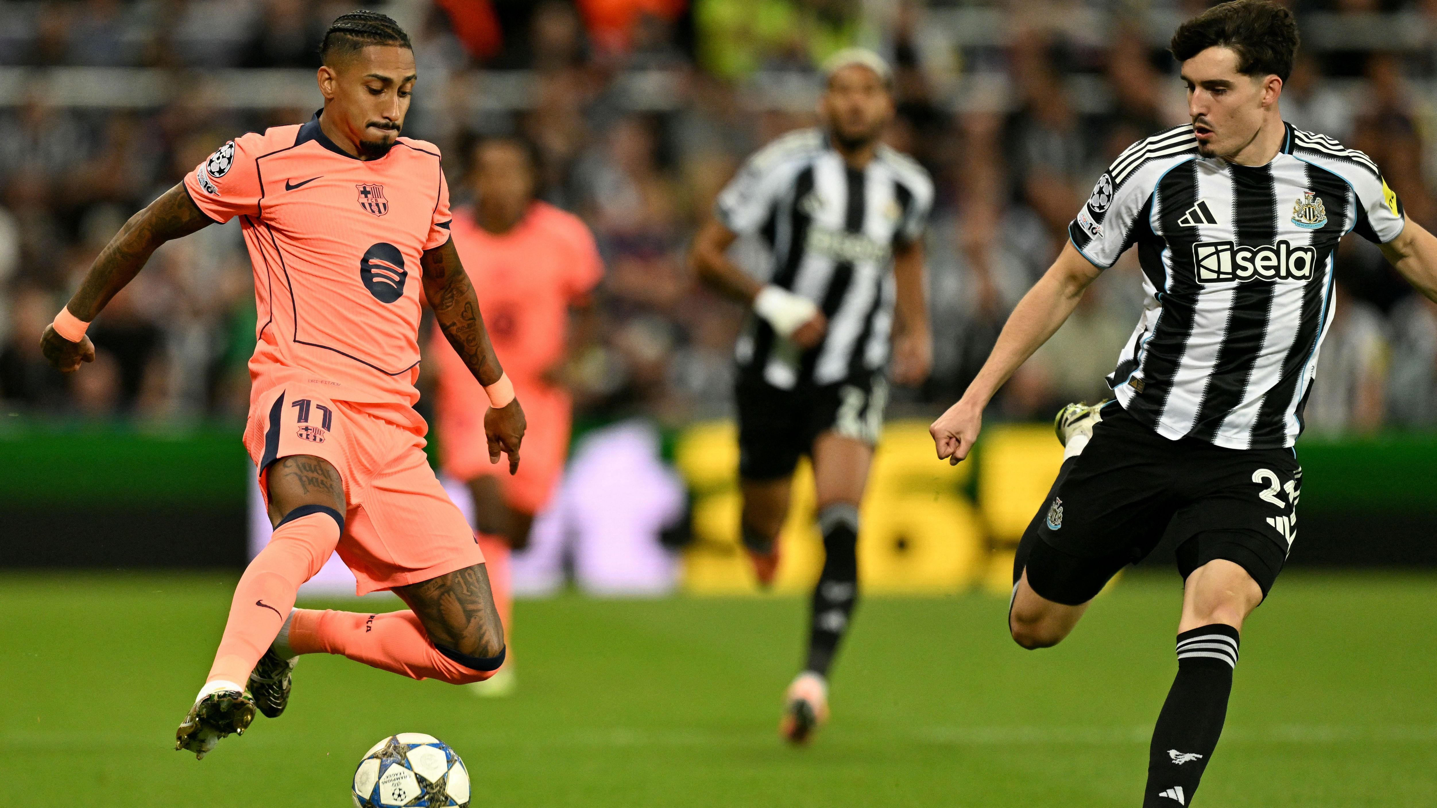 FBL-EUR-C1-NEWCASTLE-BARCELONA