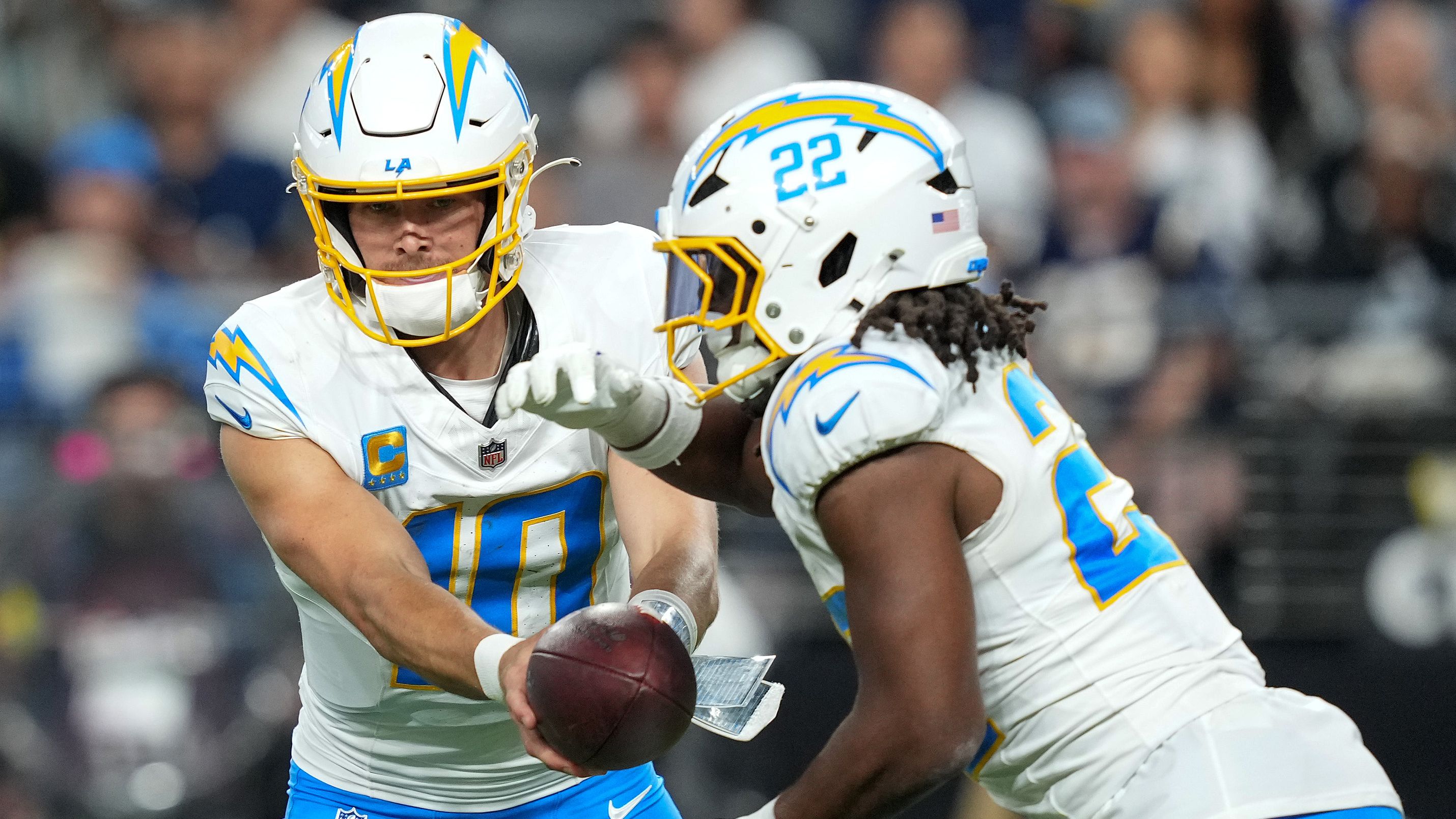 Los Angeles Chargers v Las Vegas Raiders