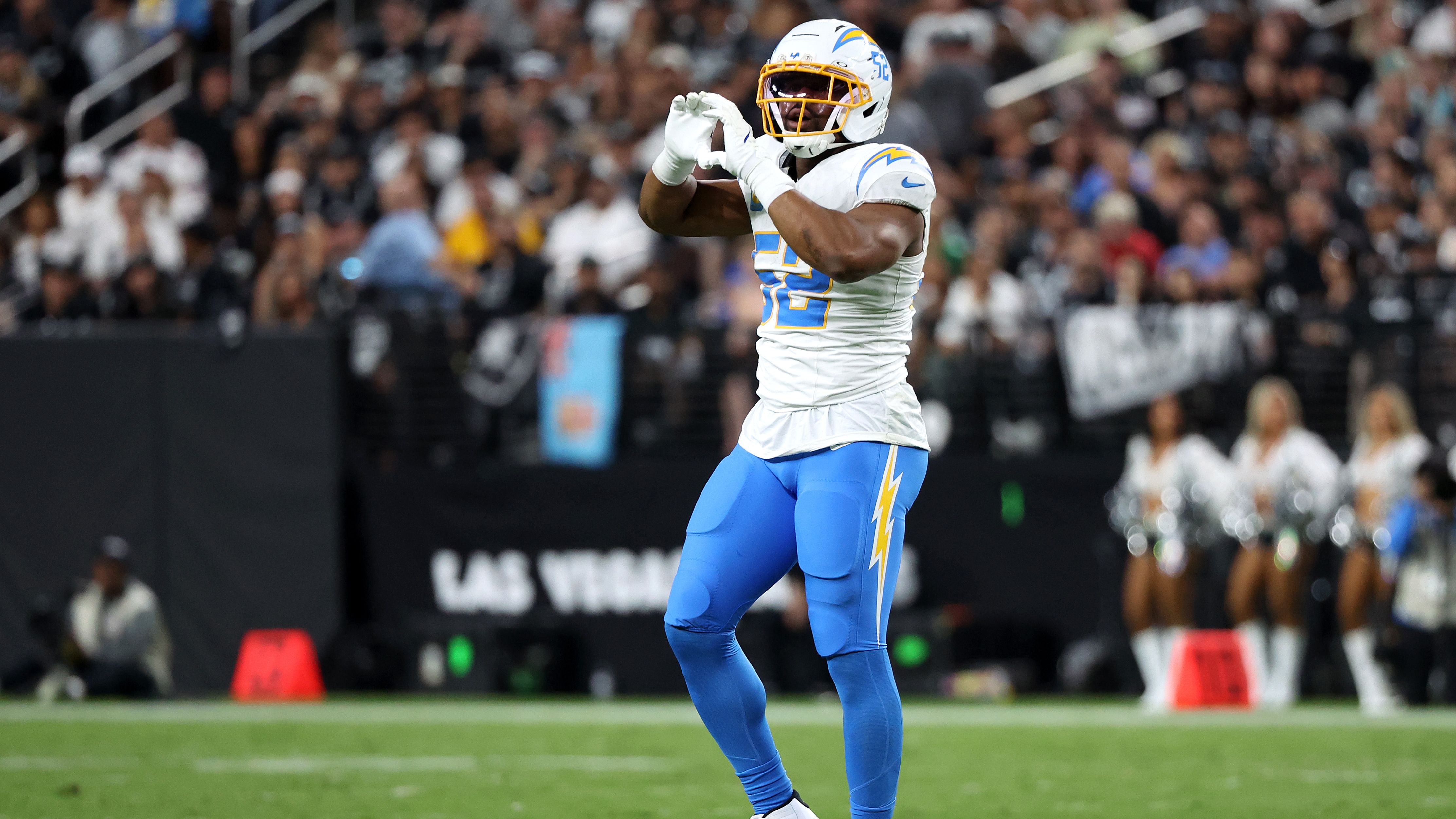 Los Angeles Chargers v Las Vegas Raiders