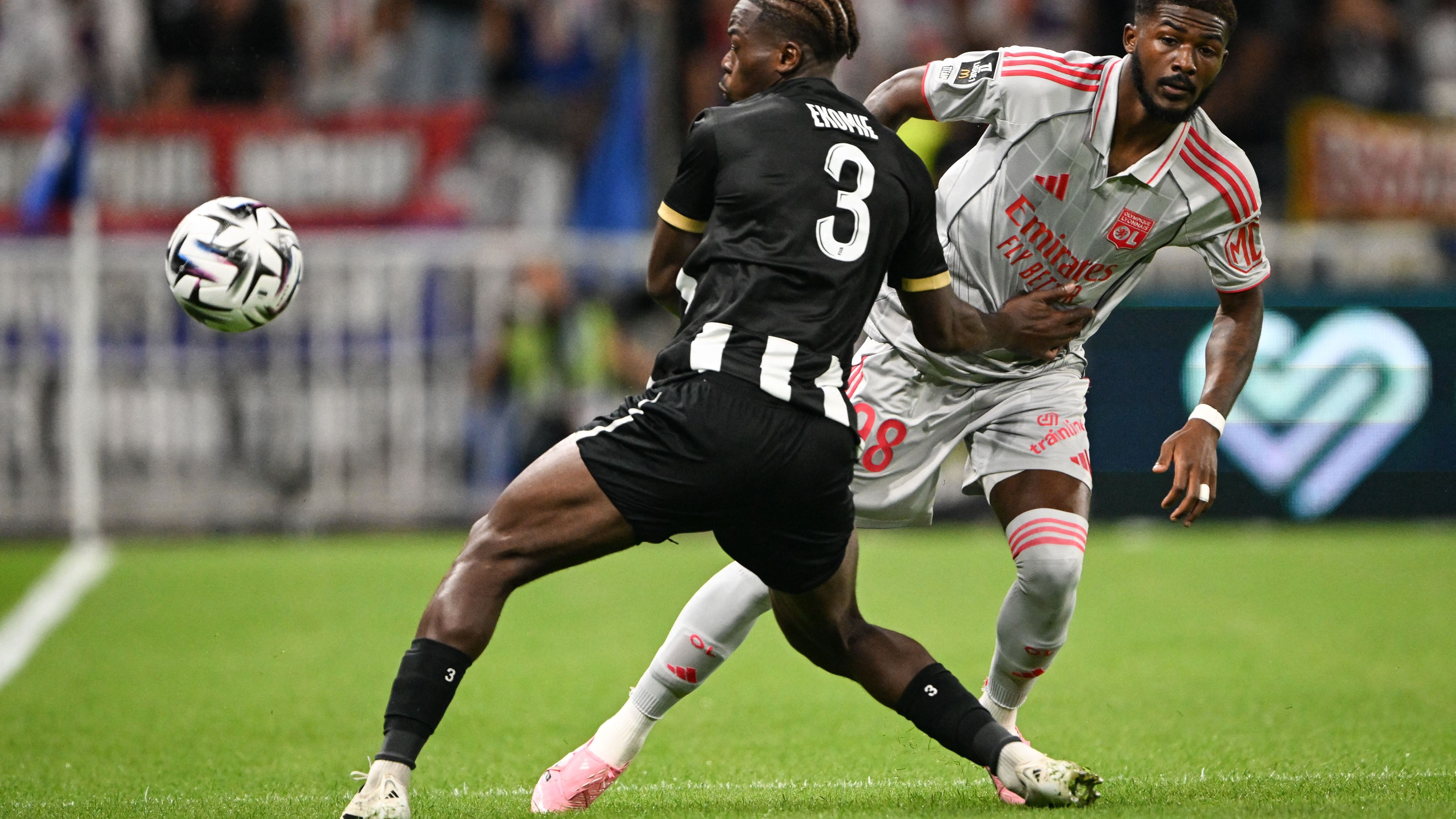 FBL-FRA-LIGUE1-LYON-ANGERS
