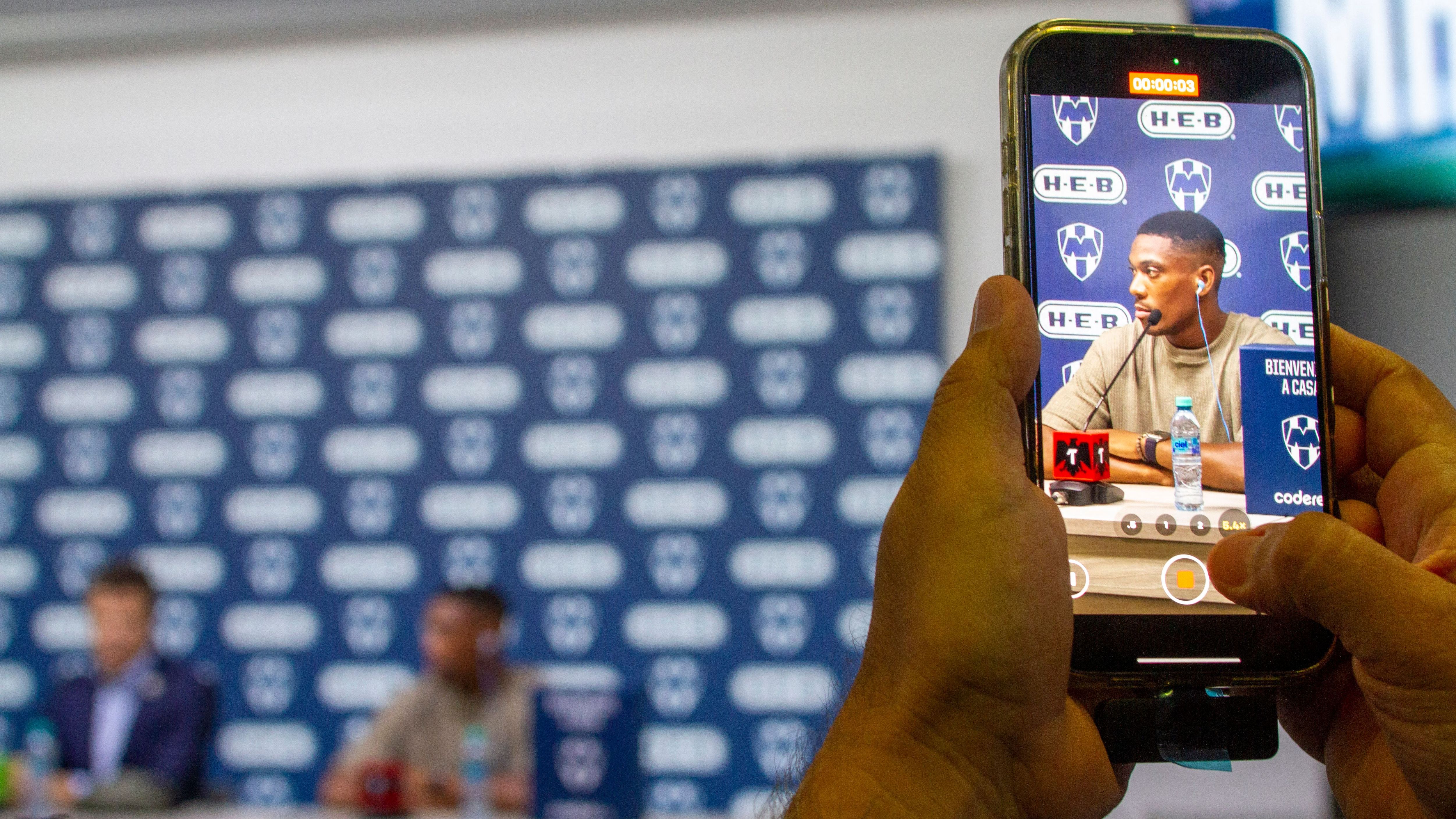 FBL-MEX-MONTERREY-PRESSER