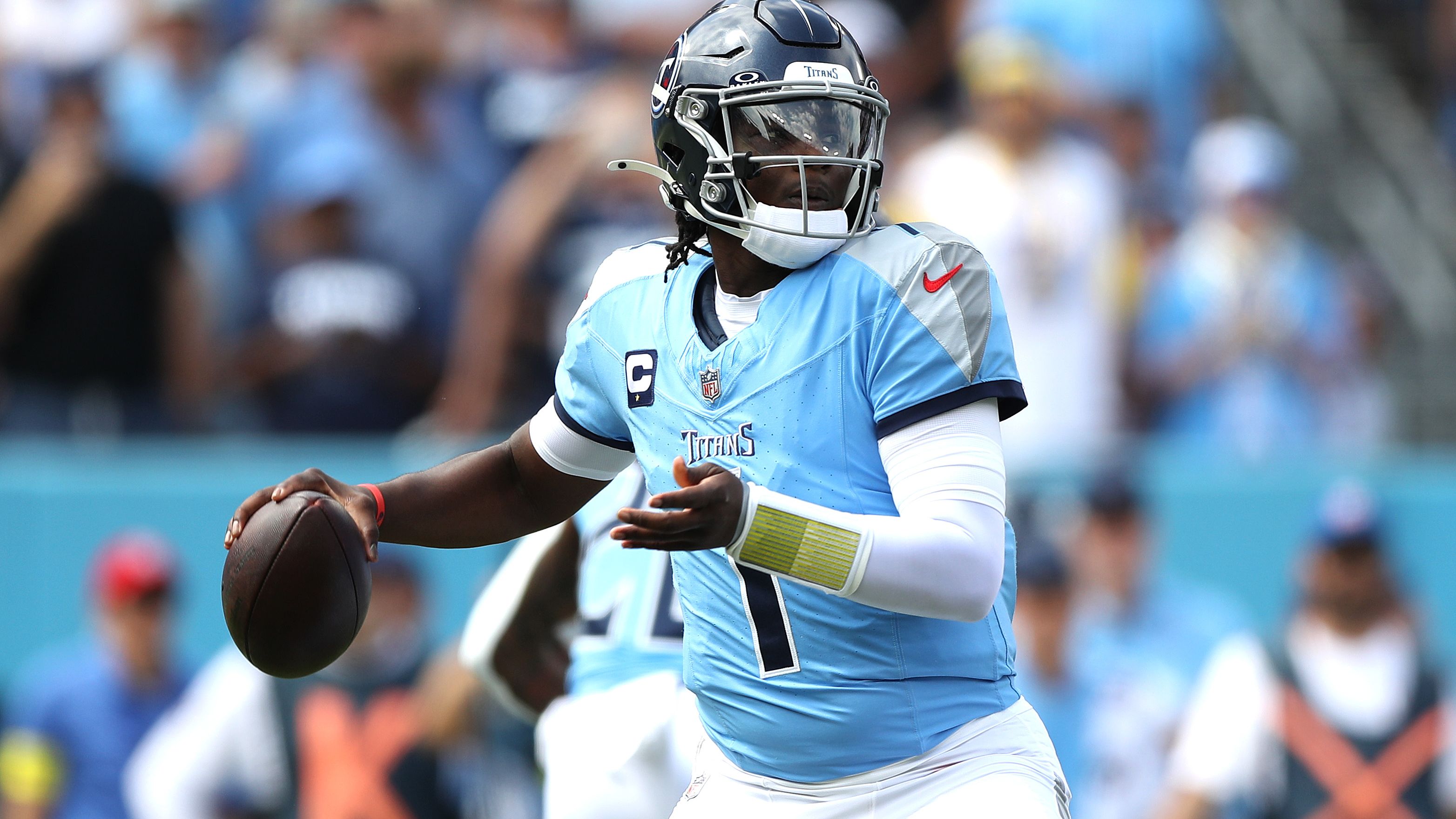 Los Angeles Rams v Tennessee Titans