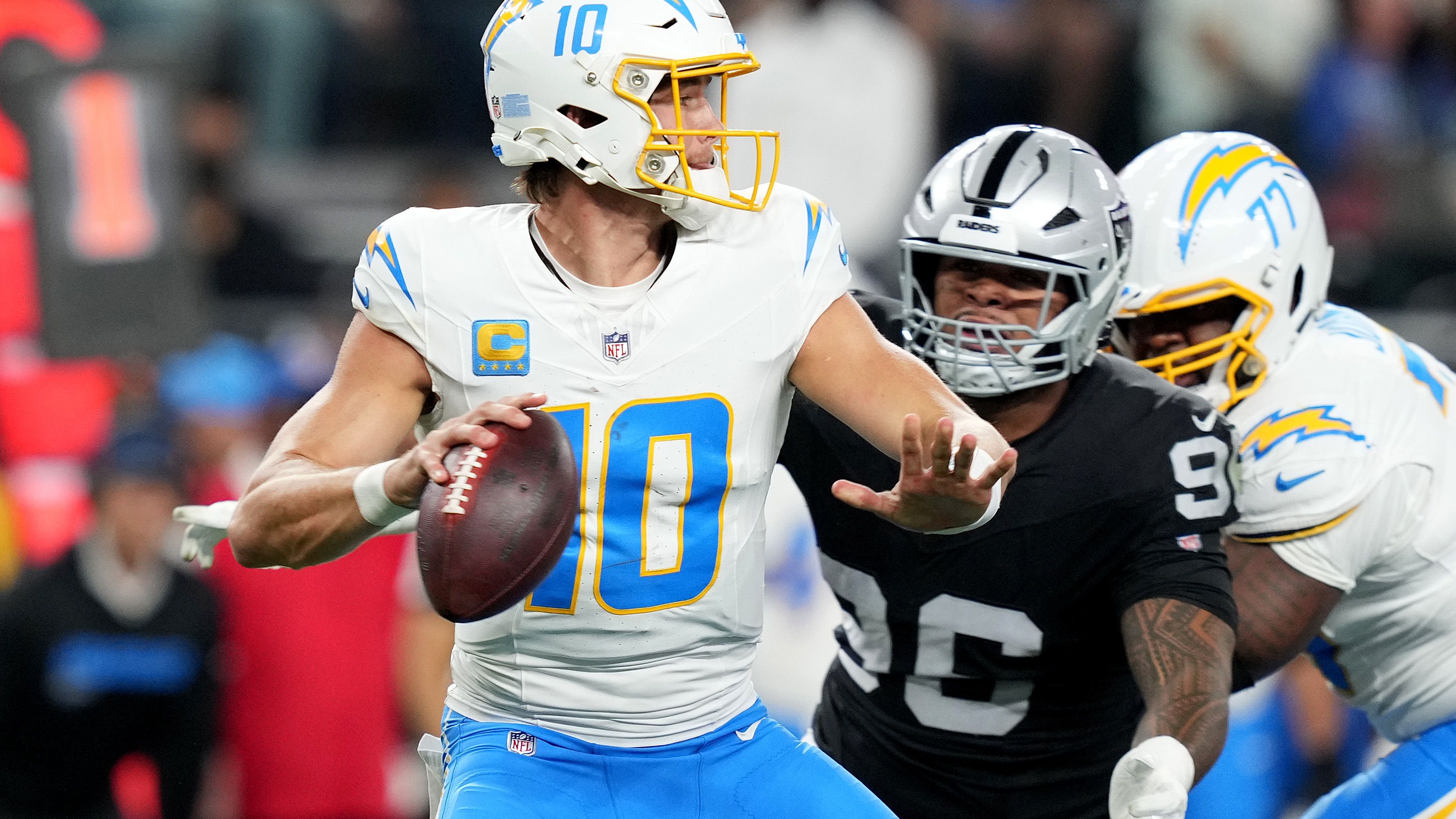 Los Angeles Chargers v Las Vegas Raiders