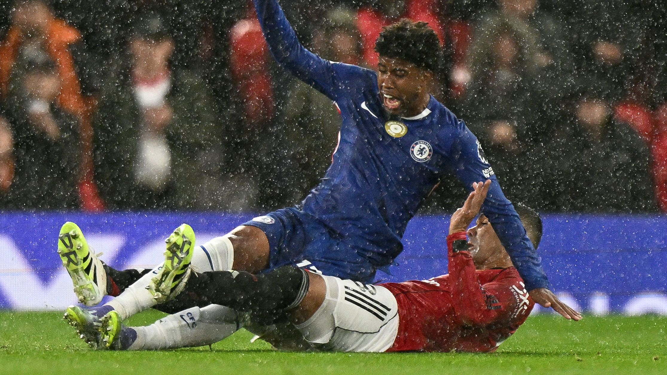 FBL-ENG-PR-MAN UTD-CHELSEA