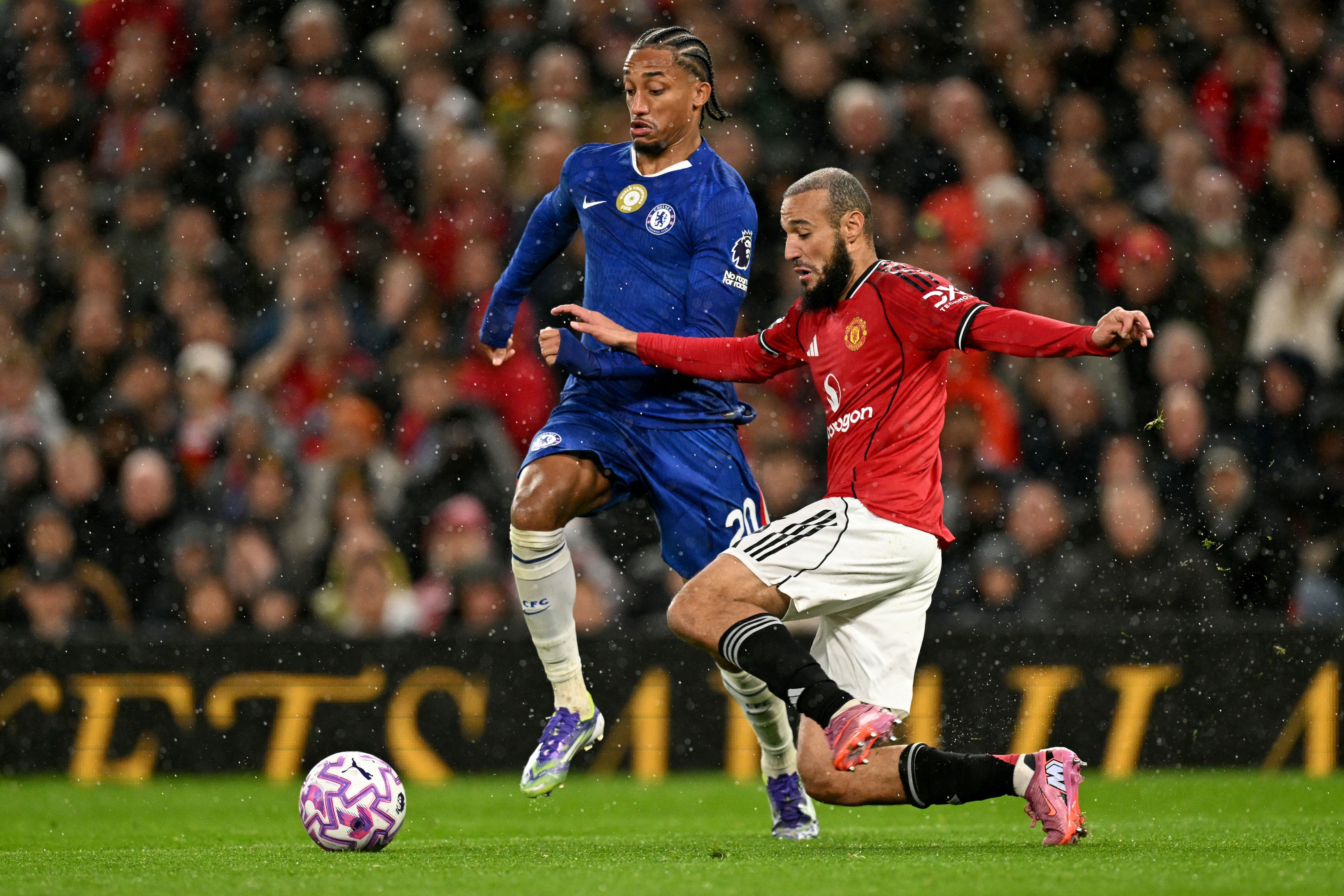 FBL-ENG-PR-MAN UTD-CHELSEA