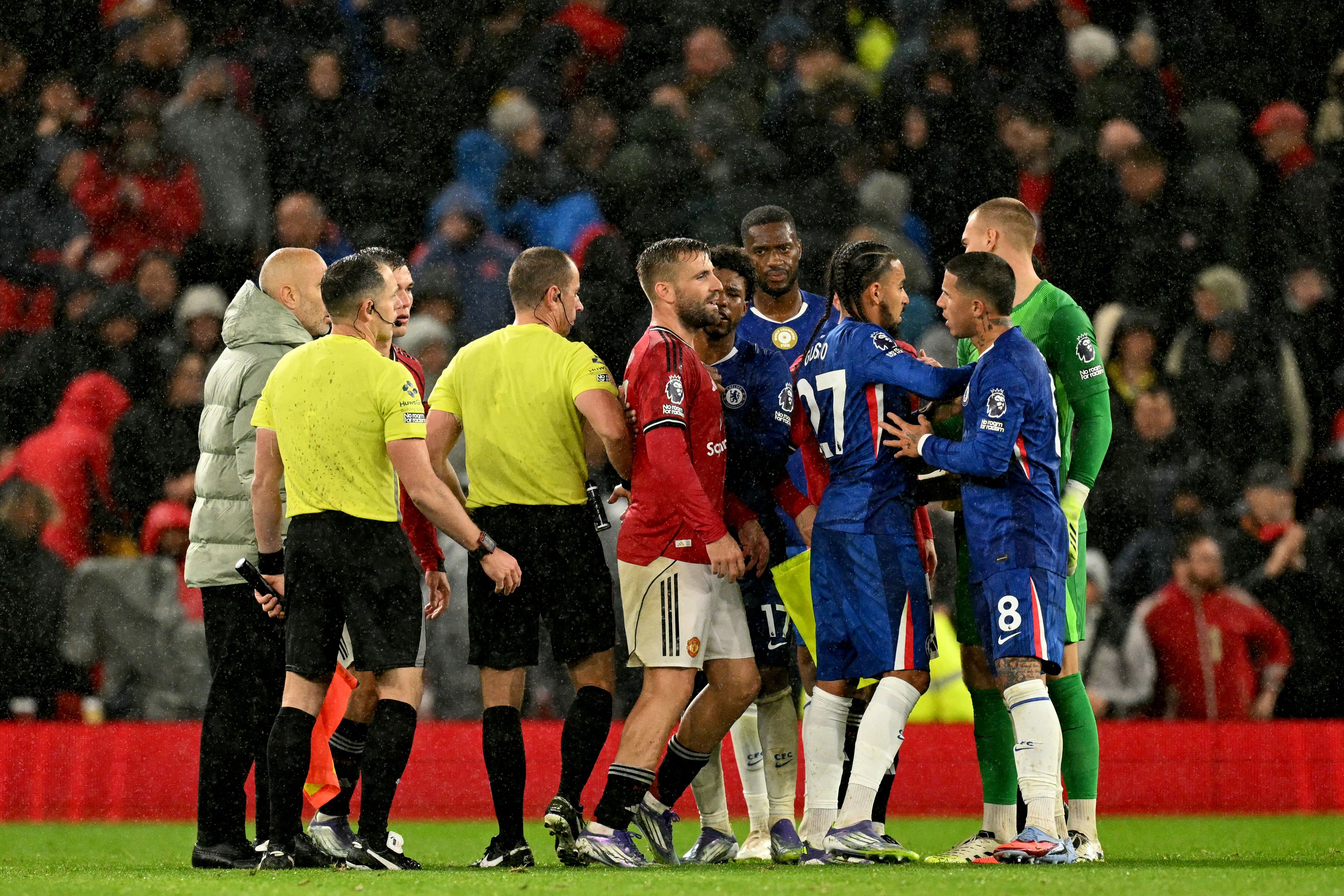 FBL-ENG-PR-MAN UTD-CHELSEA