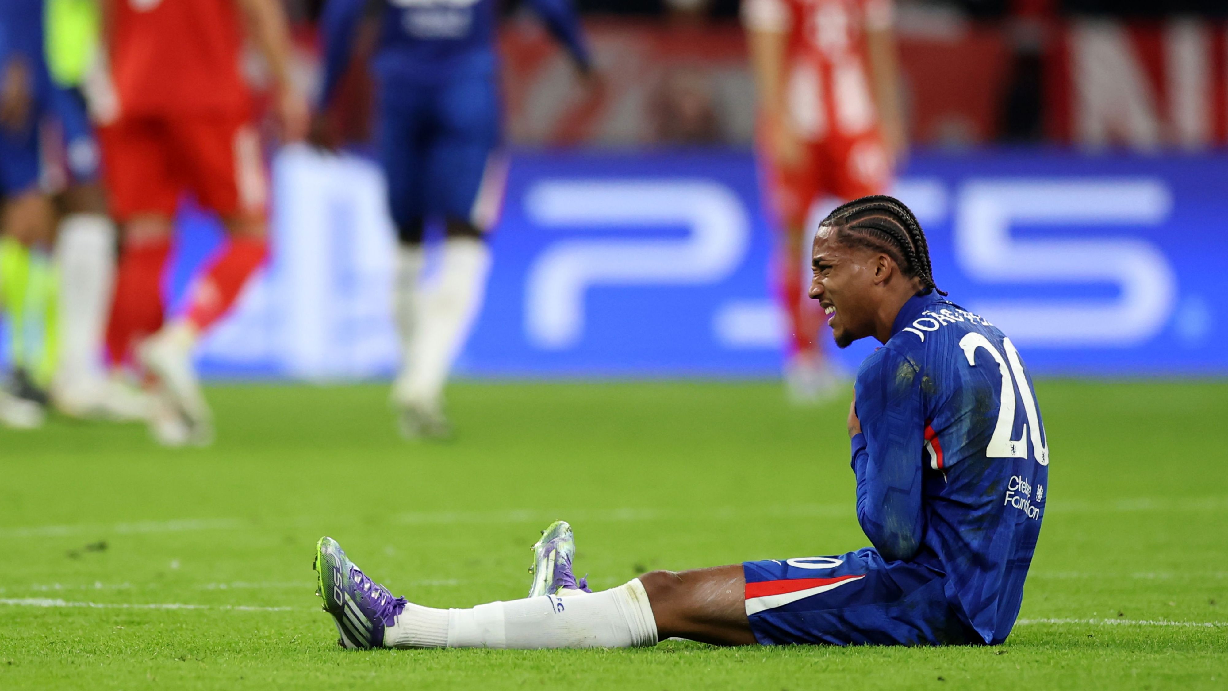 FC Bayern München v Chelsea FC - UEFA Champions League 2025/26 League Phase MD1