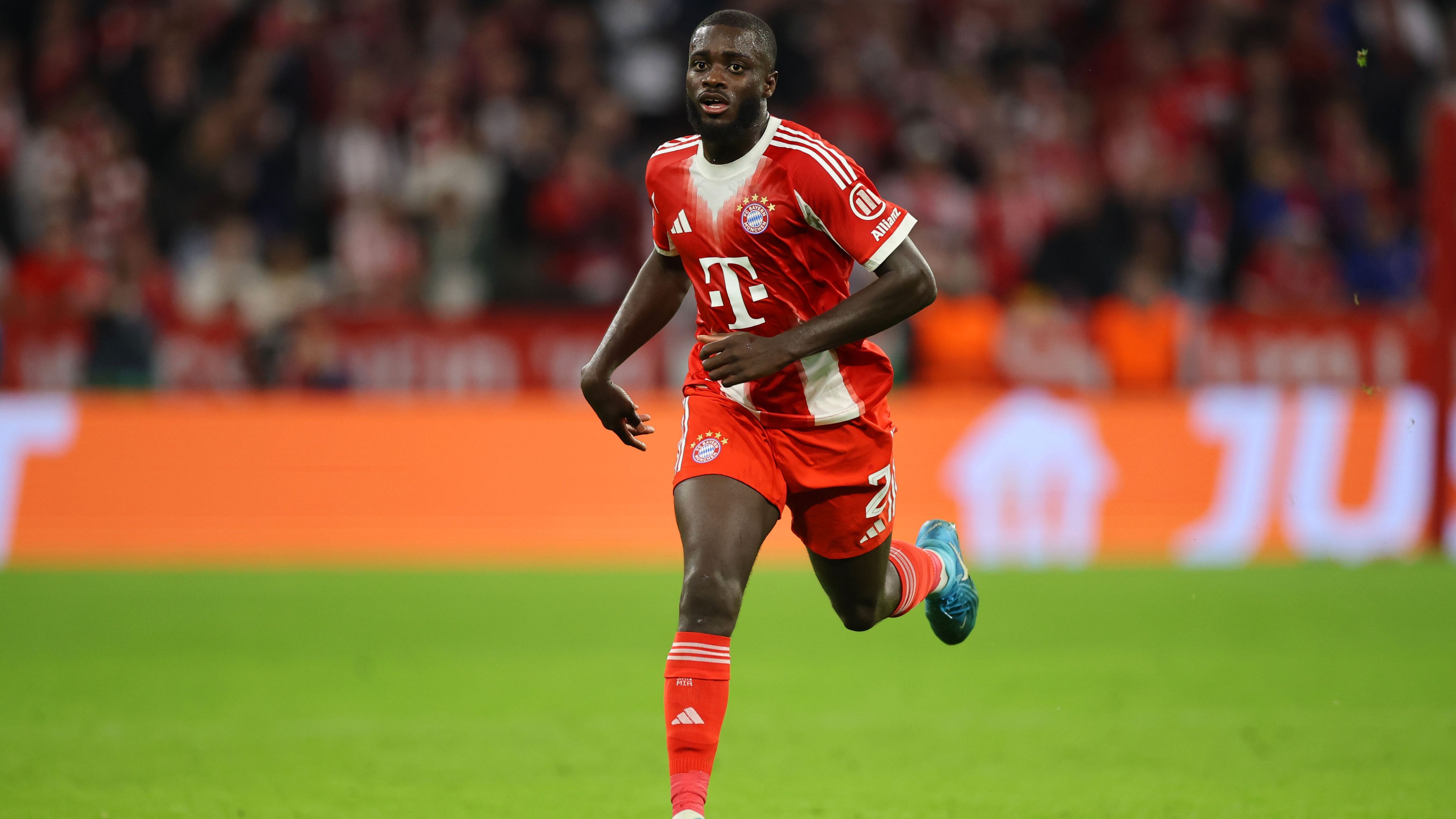 FC Bayern München v Chelsea FC - UEFA Champions League 2025/26 League Phase MD1