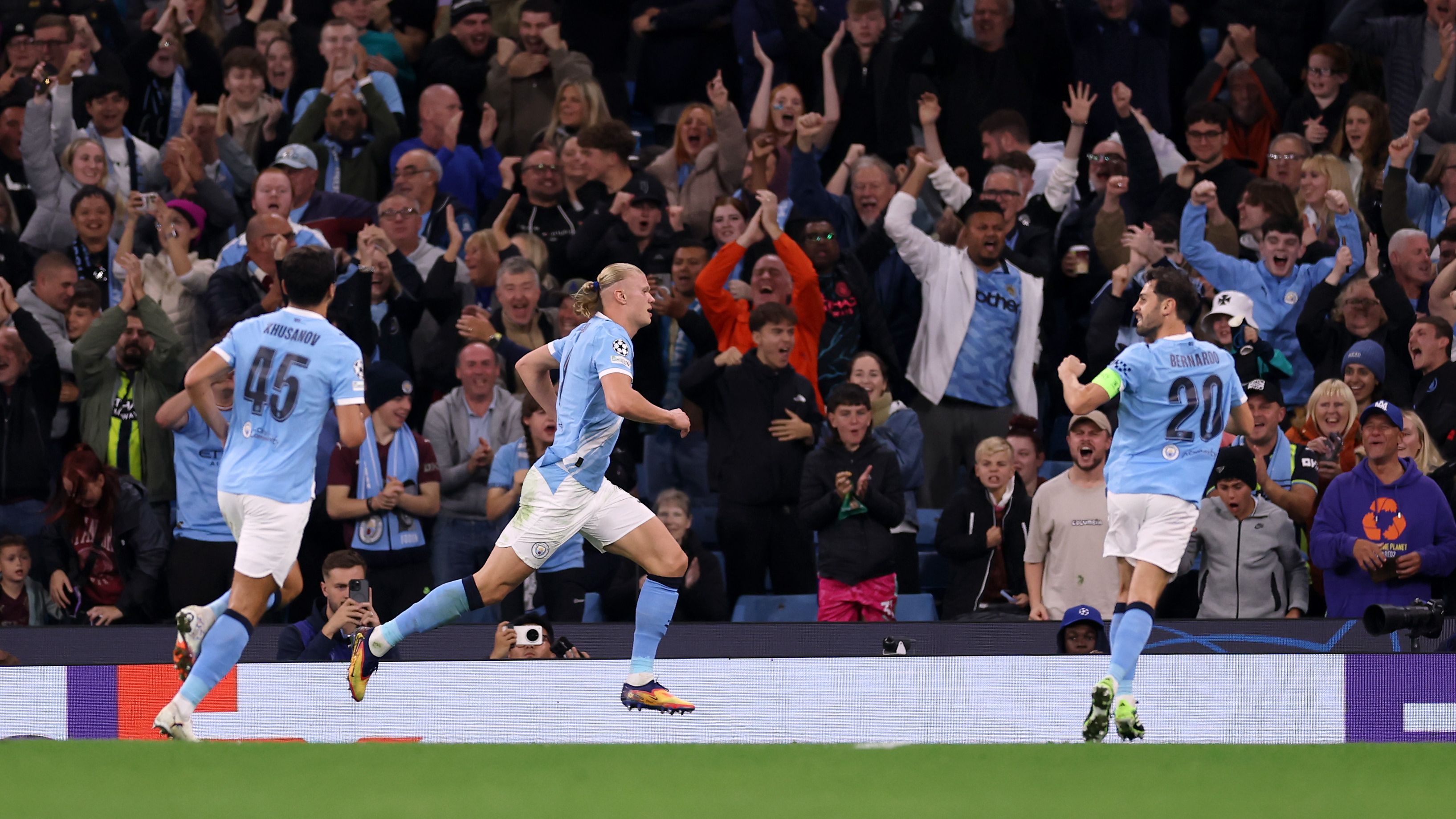 Manchester City v SSC Napoli - UEFA Champions League 2025/26 League Phase MD1